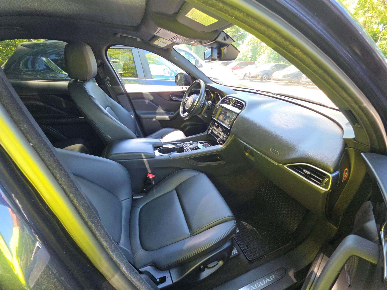 2017 Jaguar F-PACE 35t Premium AWD