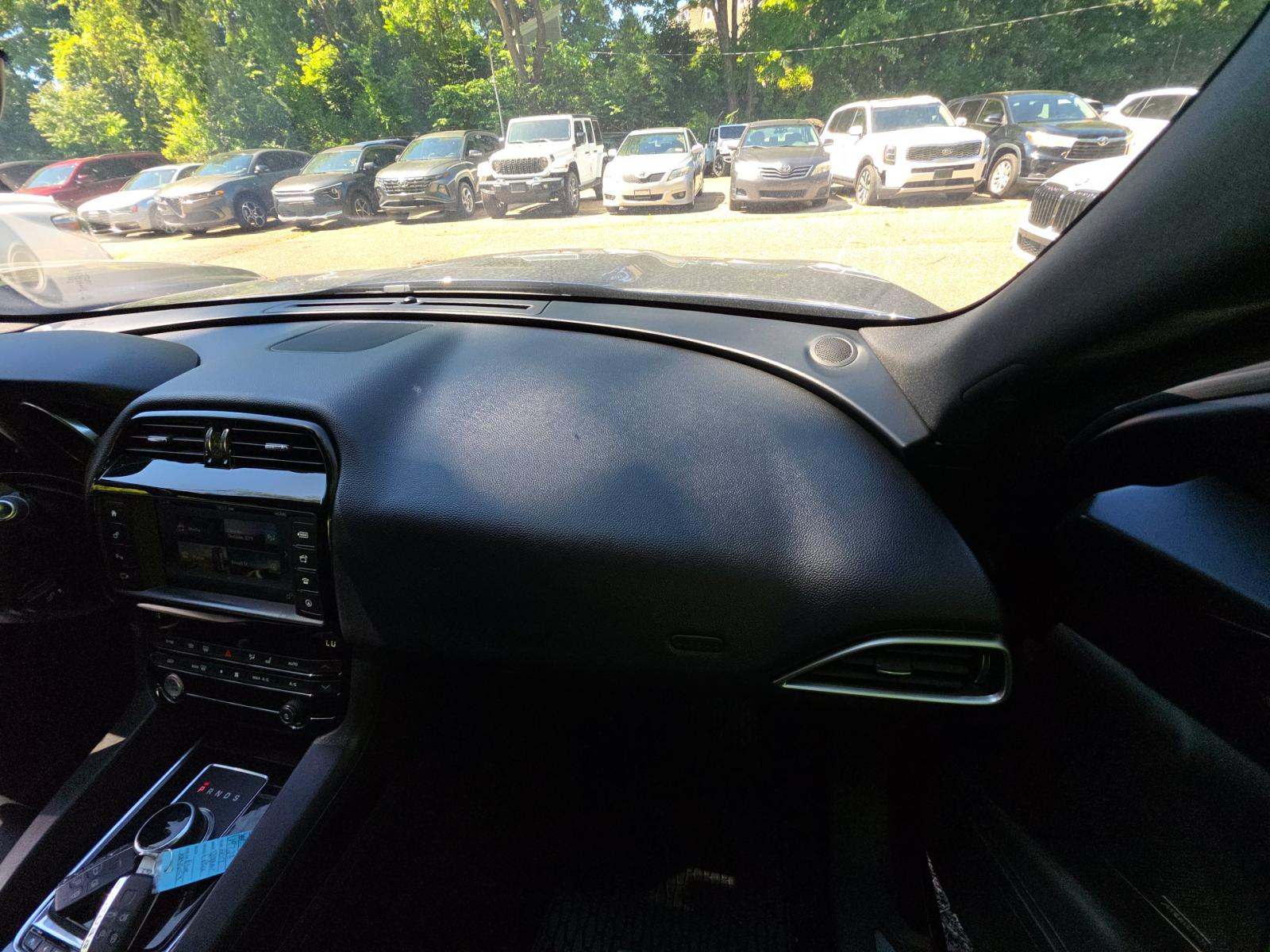 2017 Jaguar F-PACE 35t Premium AWD