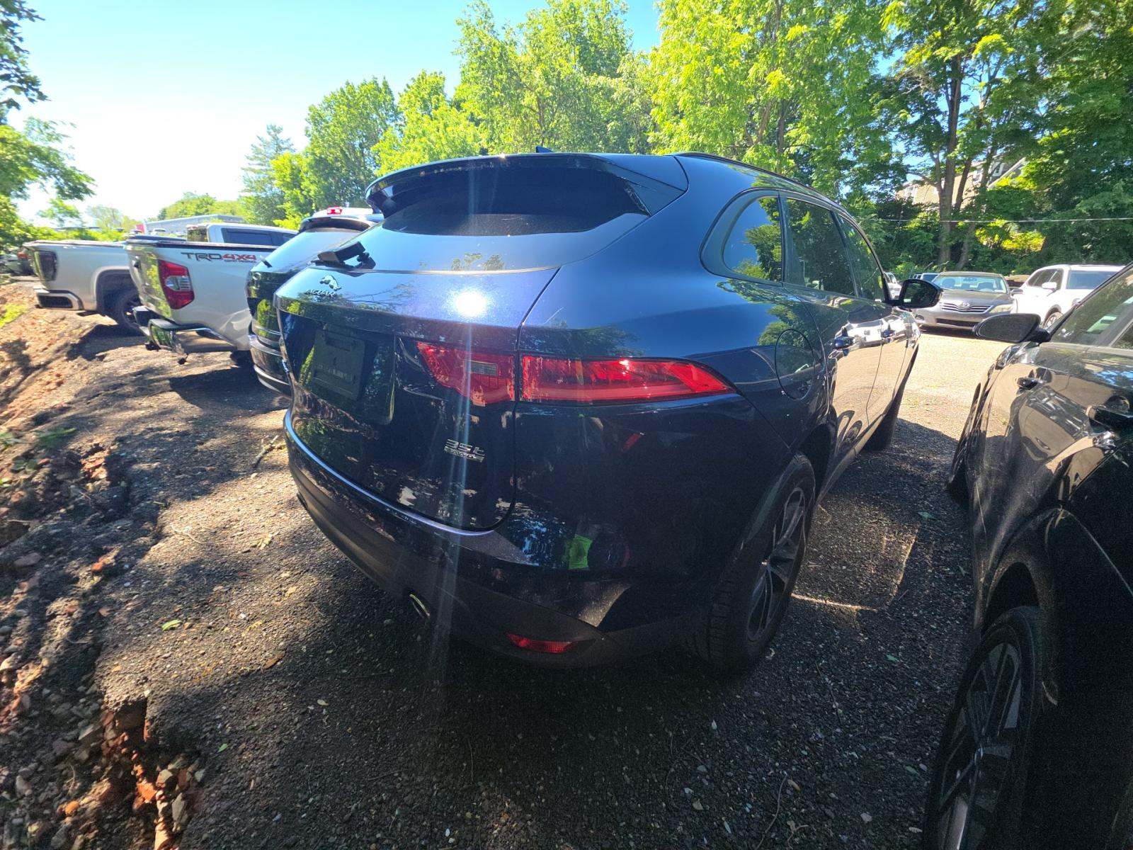 2017 Jaguar F-PACE 35t Premium AWD