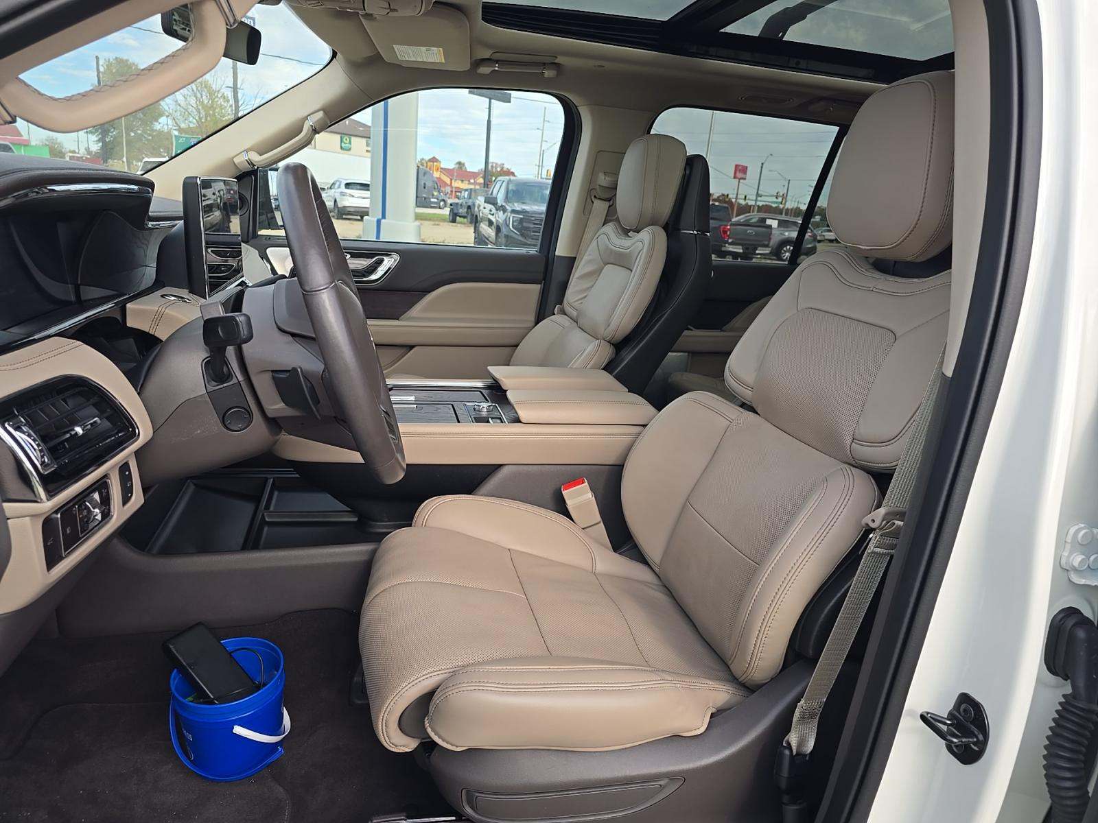 2024 Lincoln Navigator L Reserve AWD