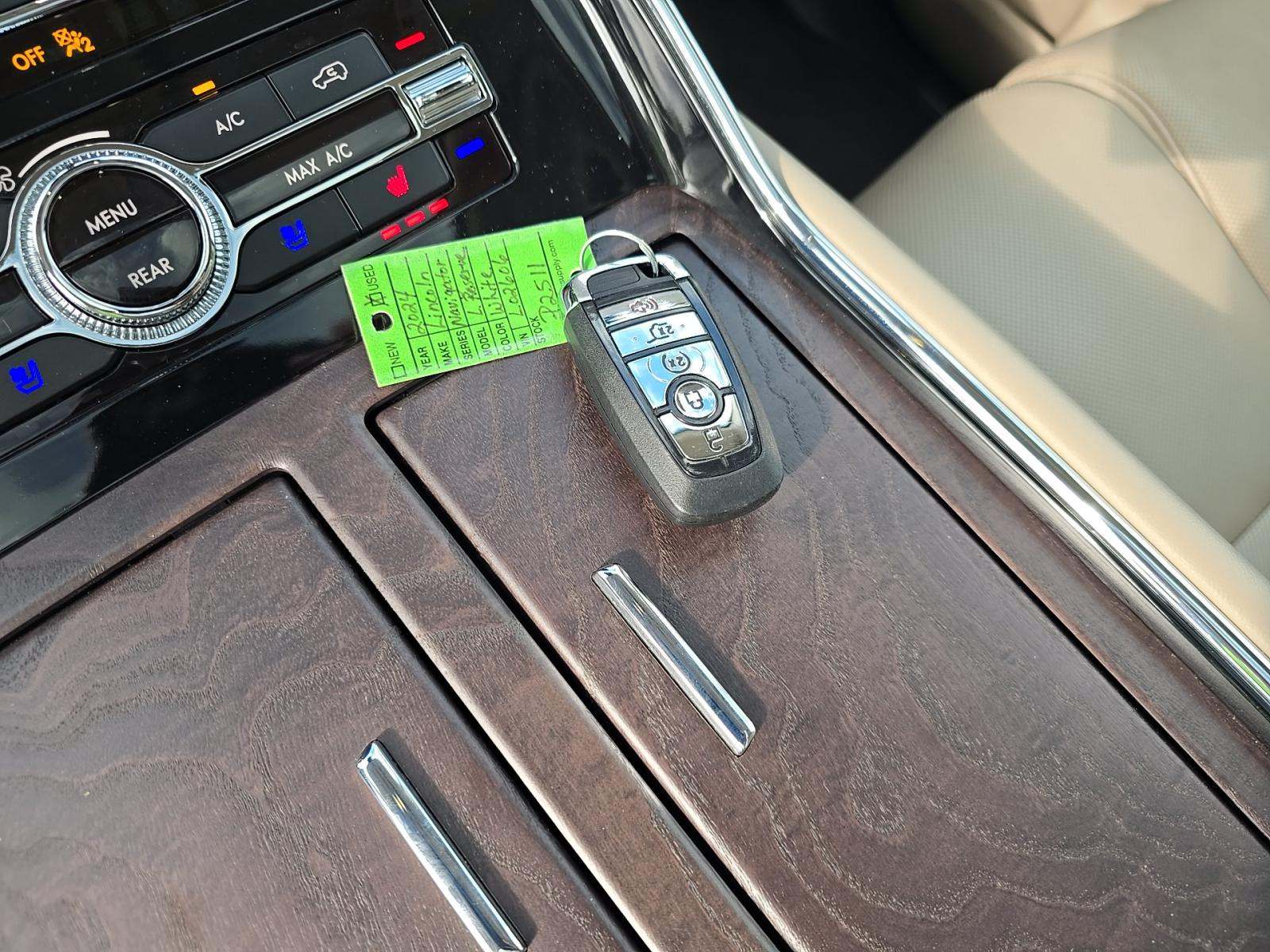 2024 Lincoln Navigator L Reserve AWD