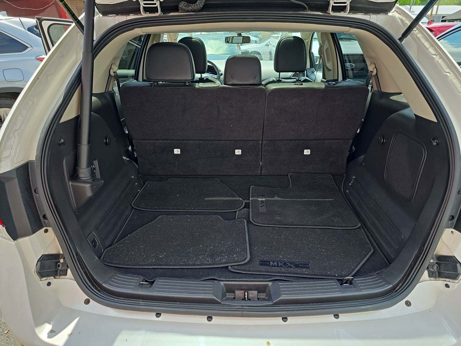 2012 Lincoln MKX Base FWD