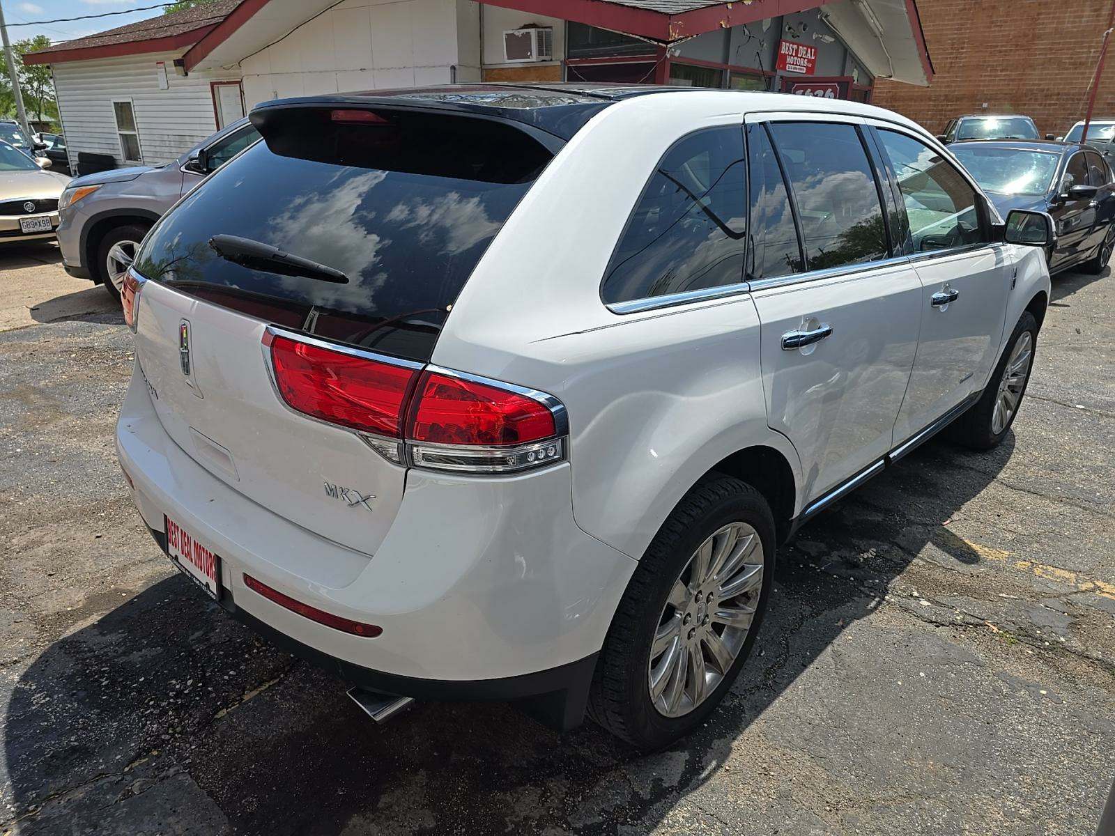 2012 Lincoln MKX Base FWD