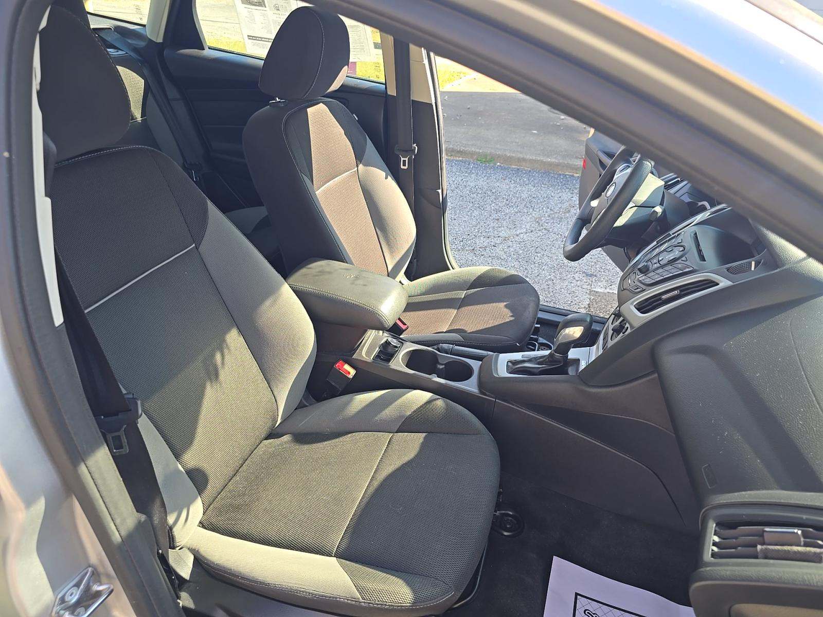 2014 Ford Focus SE FWD