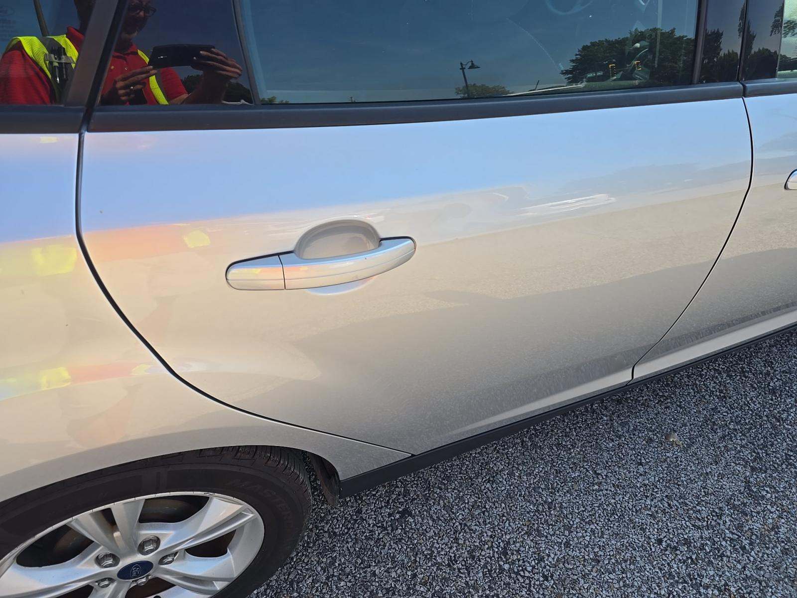 2014 Ford Focus SE FWD