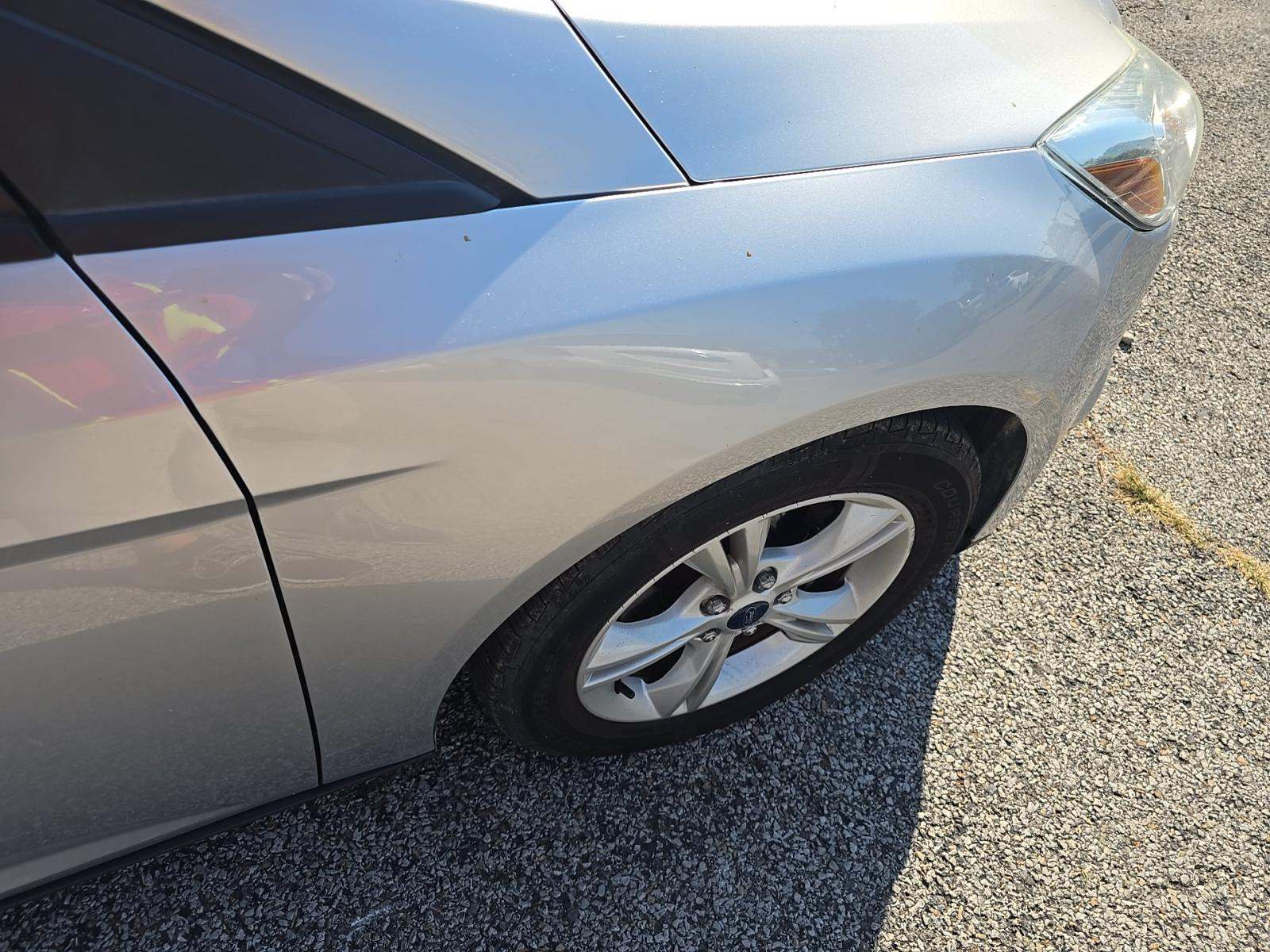 2014 Ford Focus SE FWD