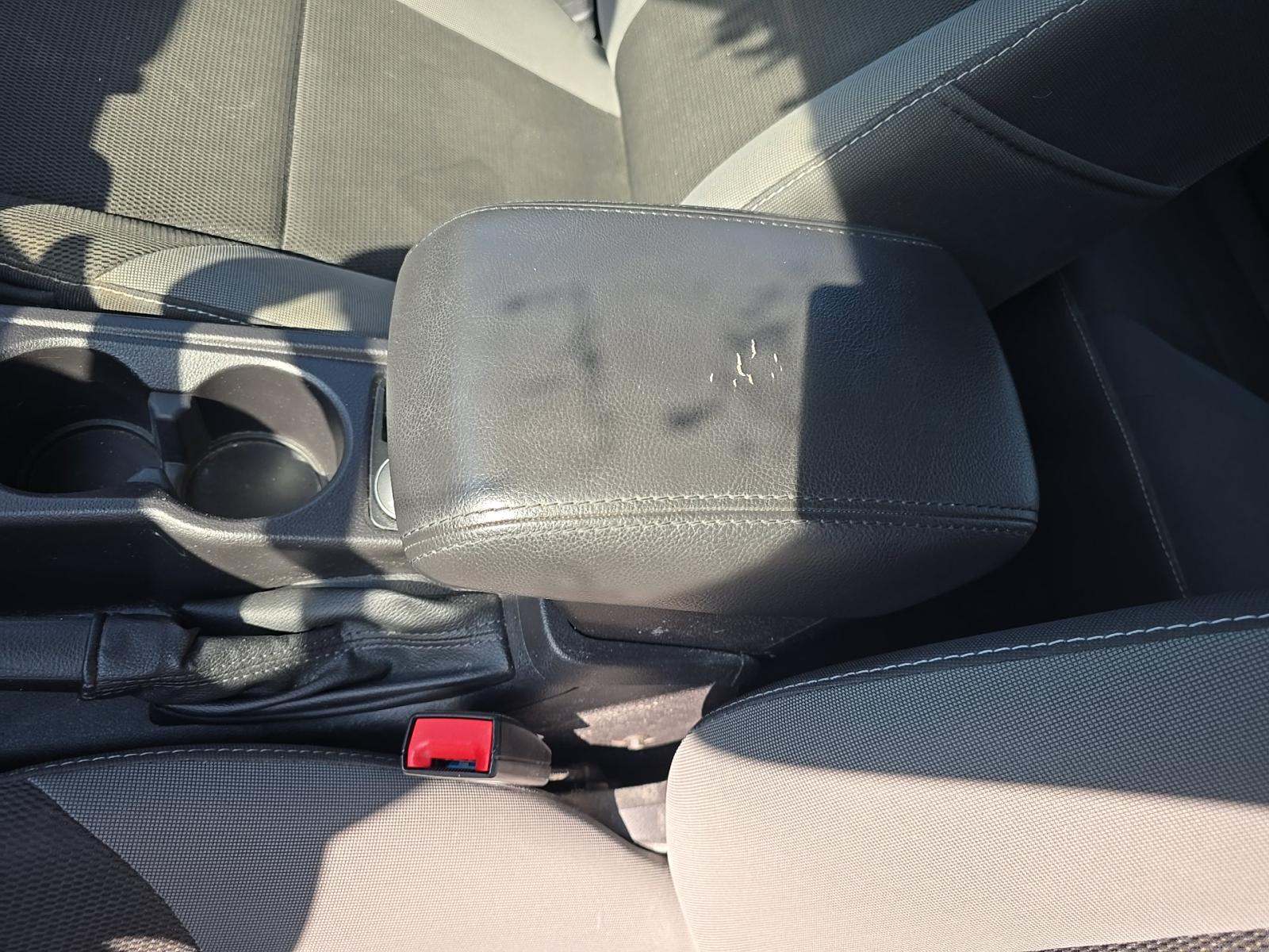 2014 Ford Focus SE FWD