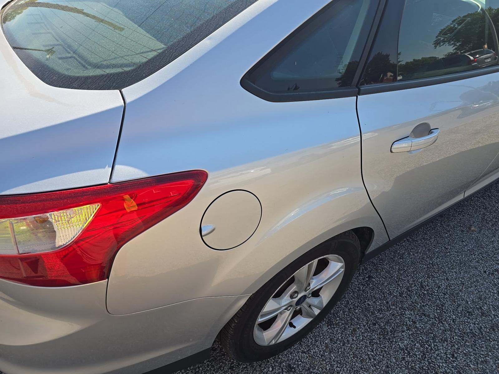 2014 Ford Focus SE FWD