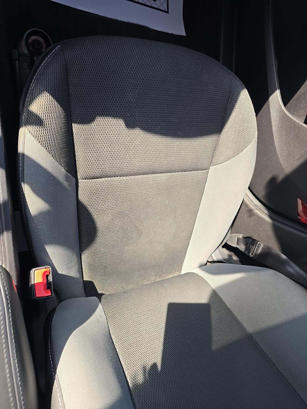 2014 Ford Focus SE FWD