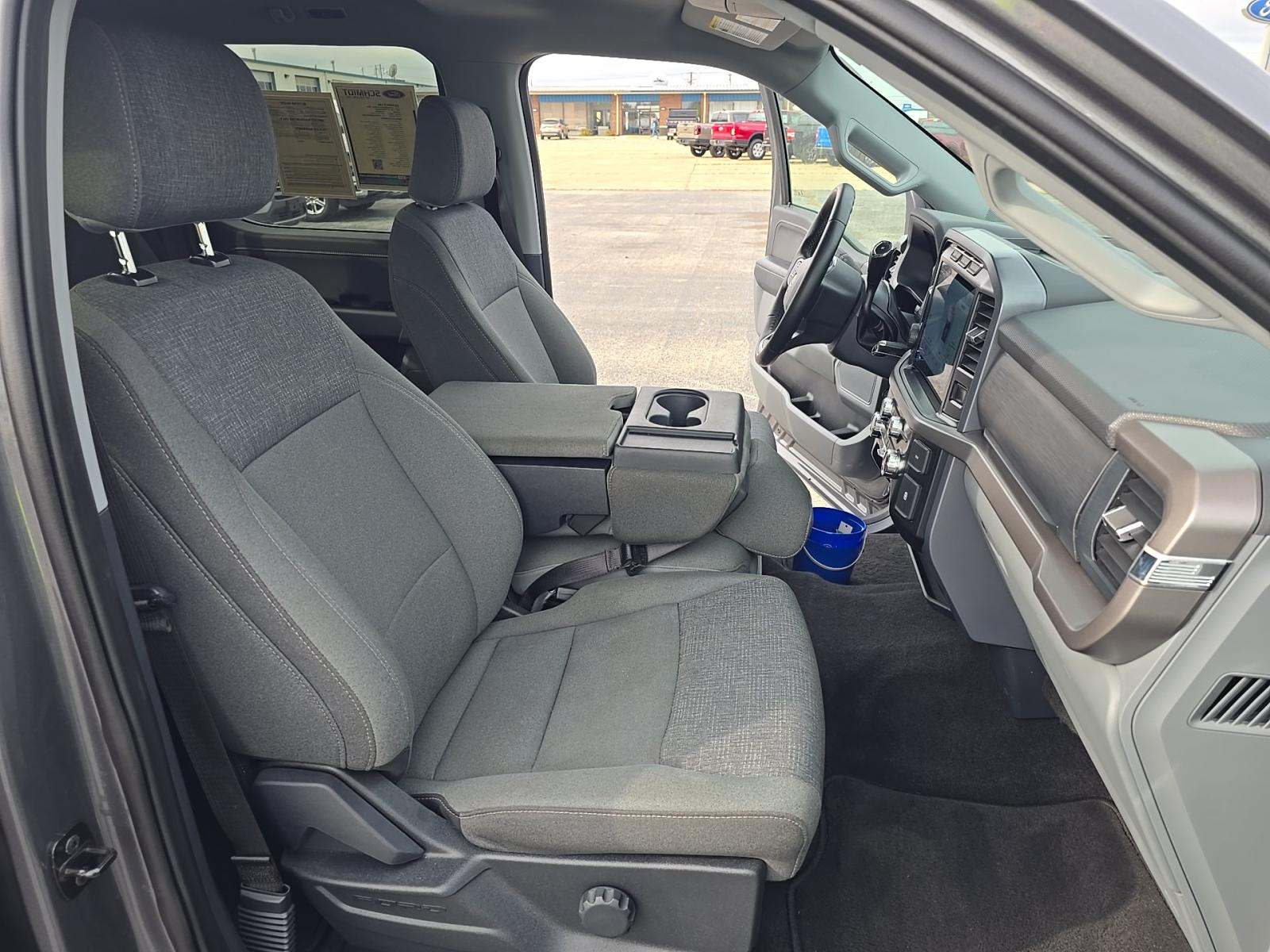 2024 Ford F-150 XLT AWD