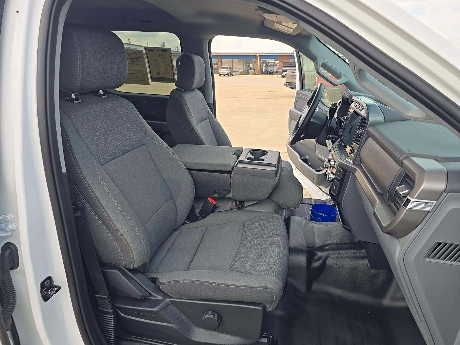 2024 Ford F-150 XLT AWD