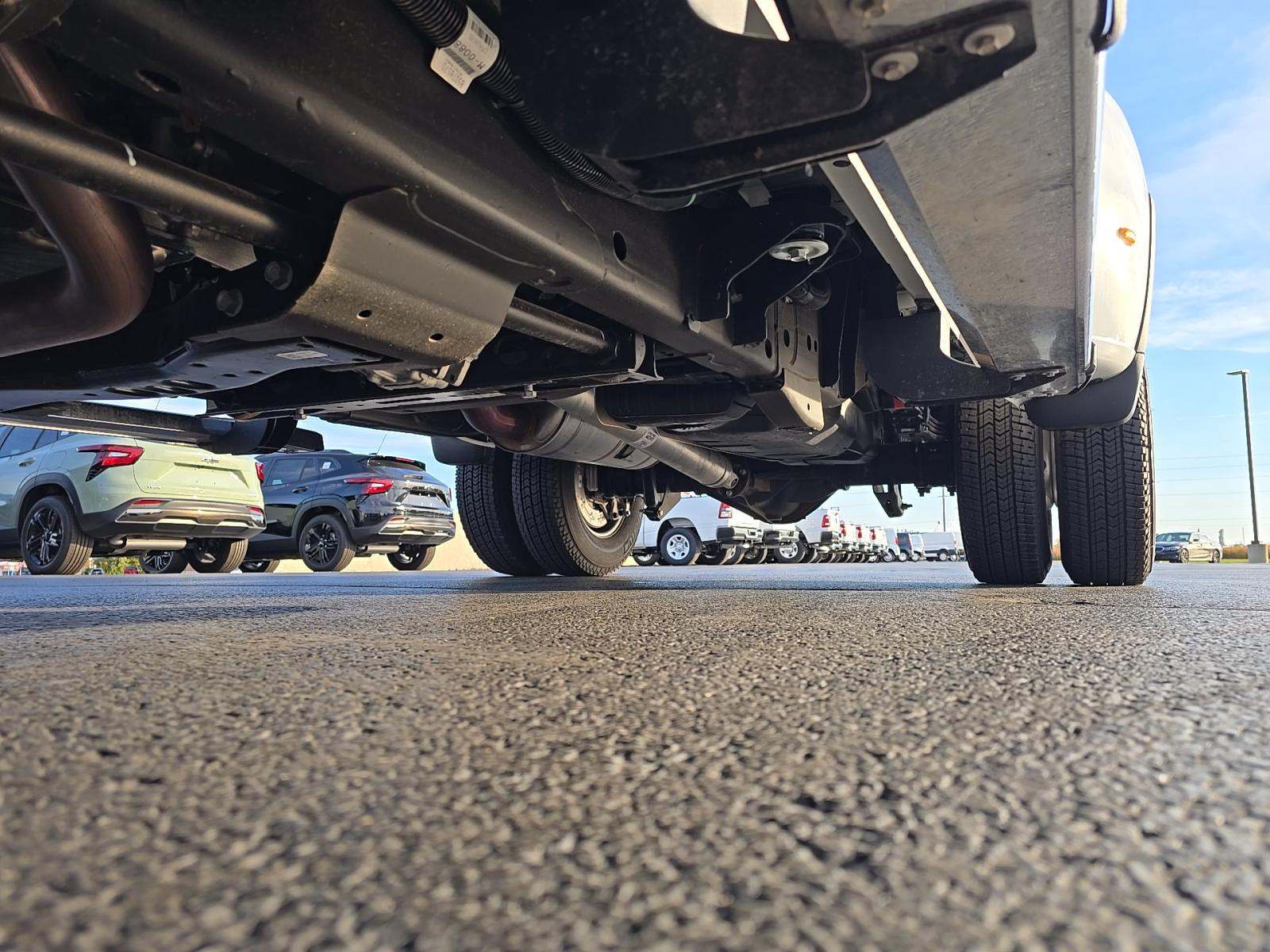 2025 Chevrolet Silverado 3500HD Work Truck AWD