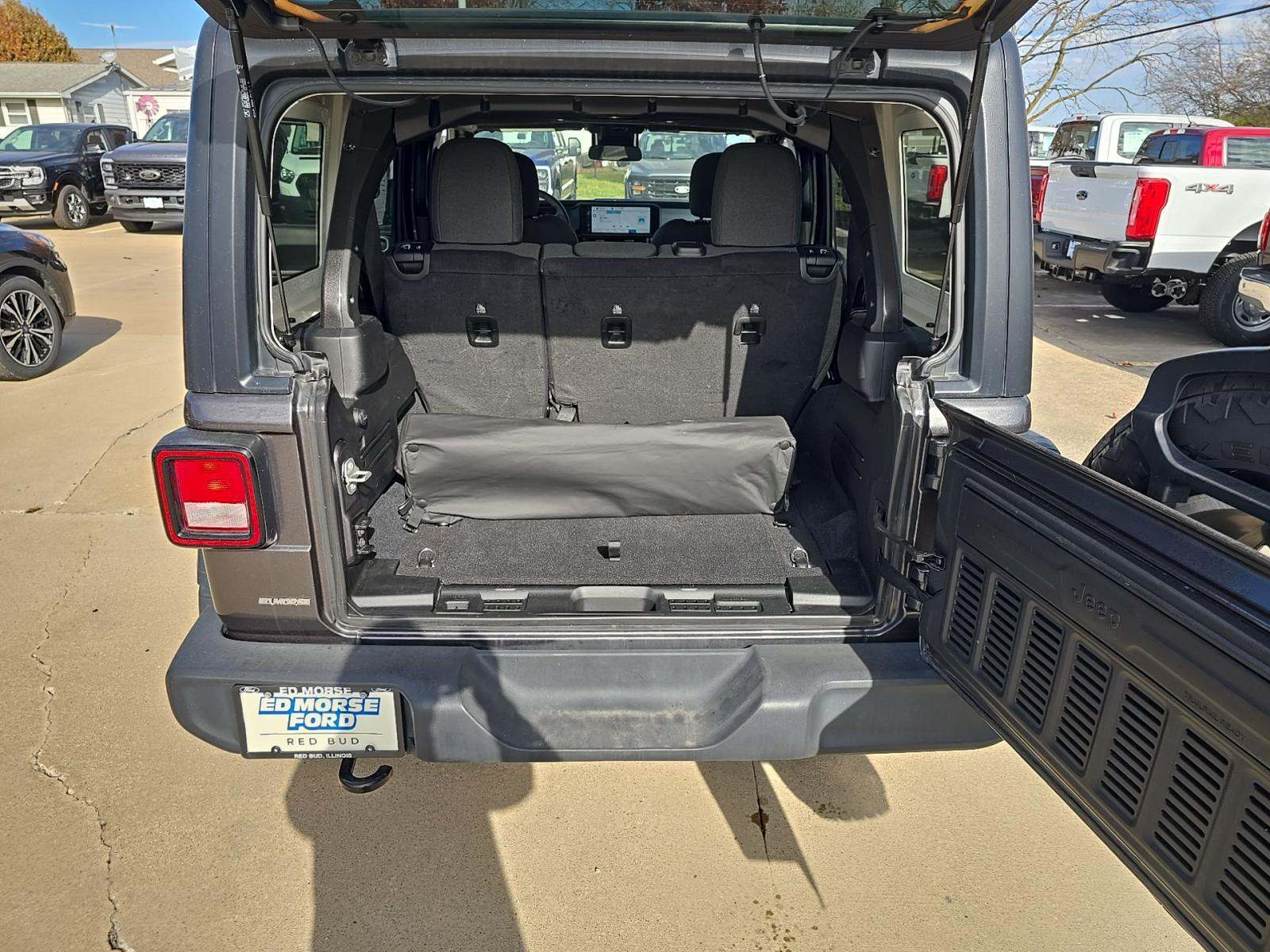 2024 Jeep Wrangler Sport S AWD