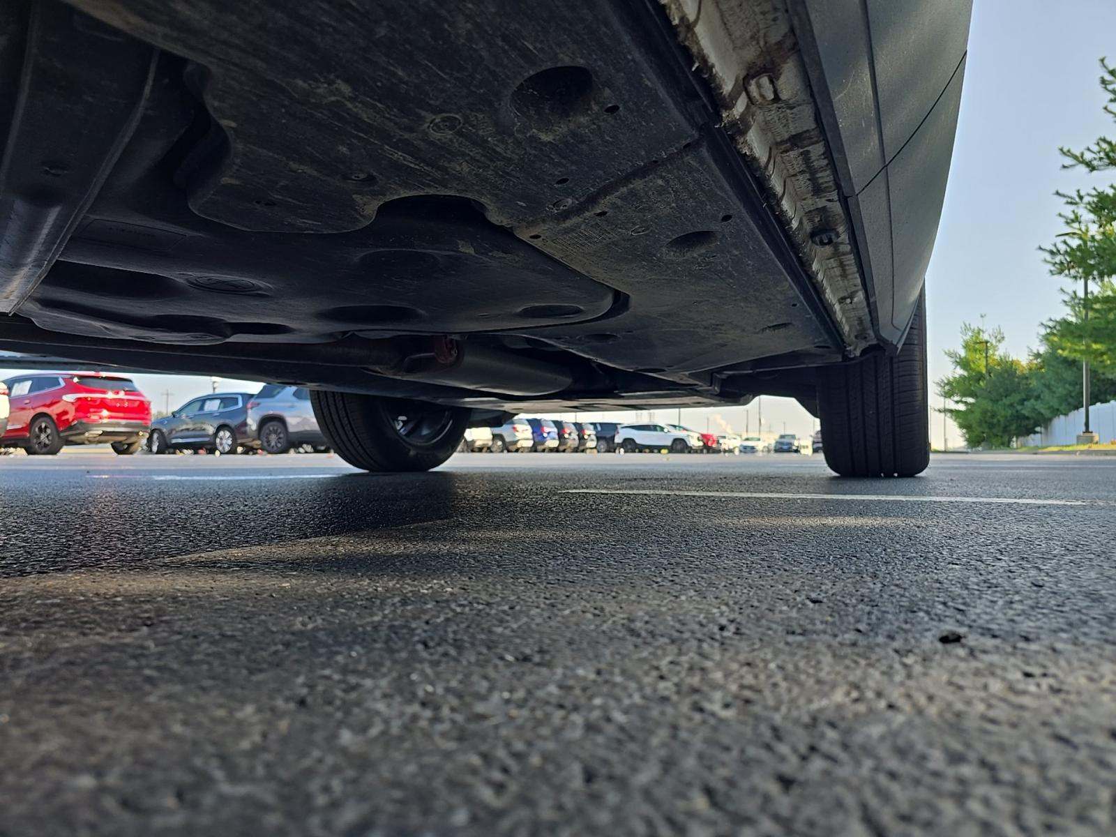 2025 Volkswagen Atlas 2.0T SE FWD