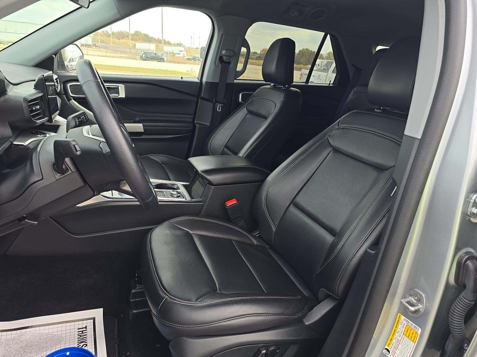 2024 Ford Explorer XLT AWD