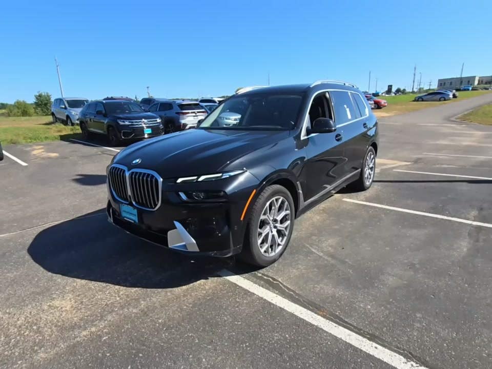 2023 BMW X7 xDrive40i AWD