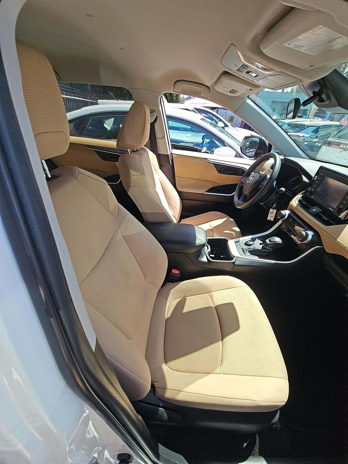 2022 Toyota RAV4 Hybrid LE AWD