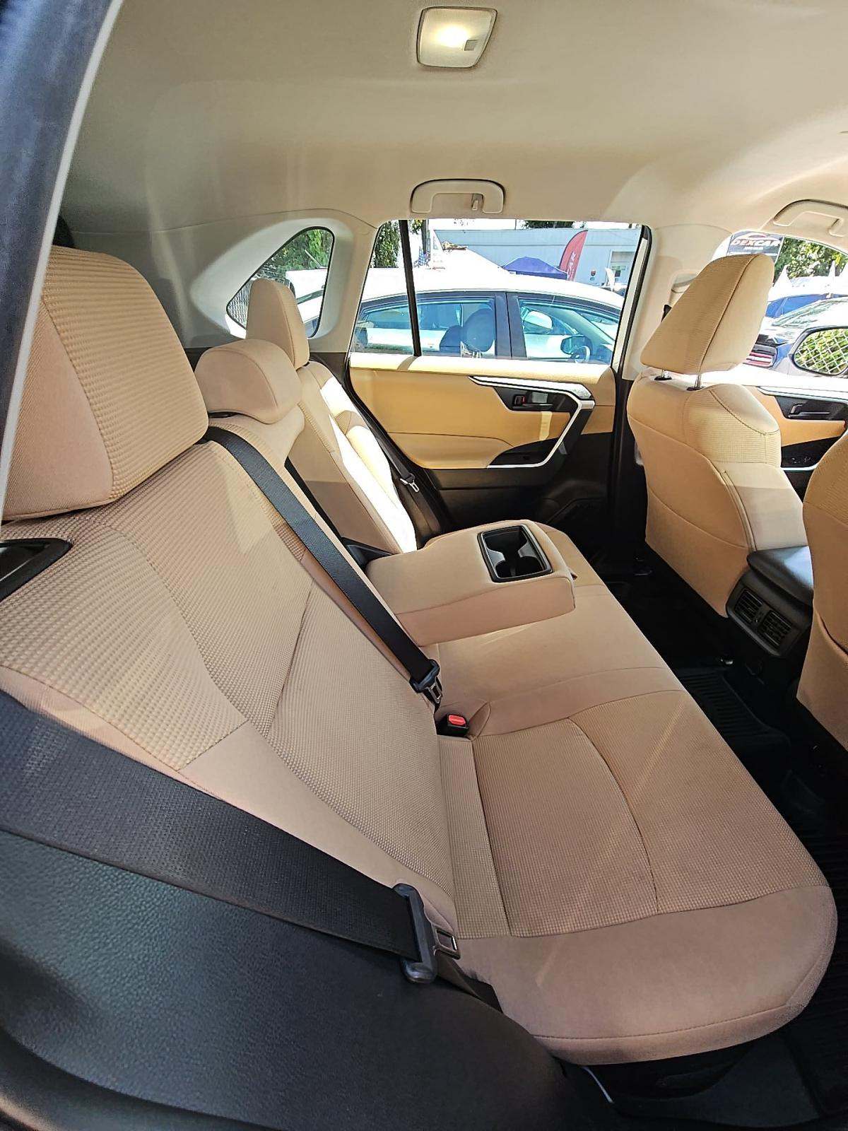 2022 Toyota RAV4 Hybrid LE AWD