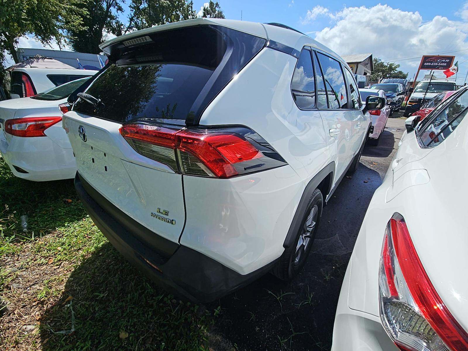 2022 Toyota RAV4 Hybrid LE AWD