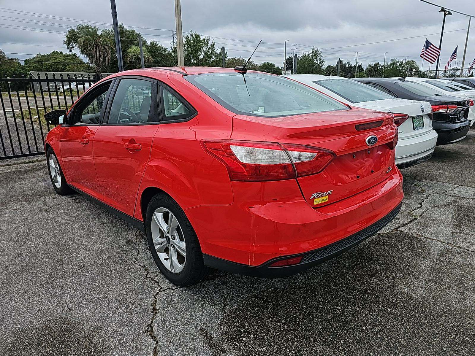 2014 Ford Focus SE FWD