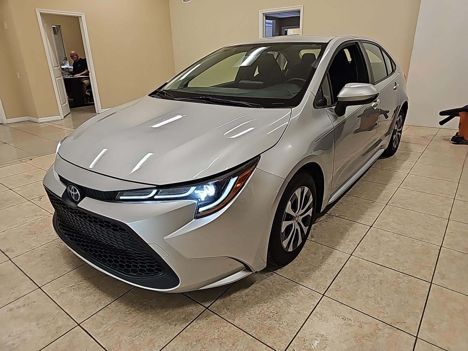 2022 Toyota Corolla Hybrid LE FWD