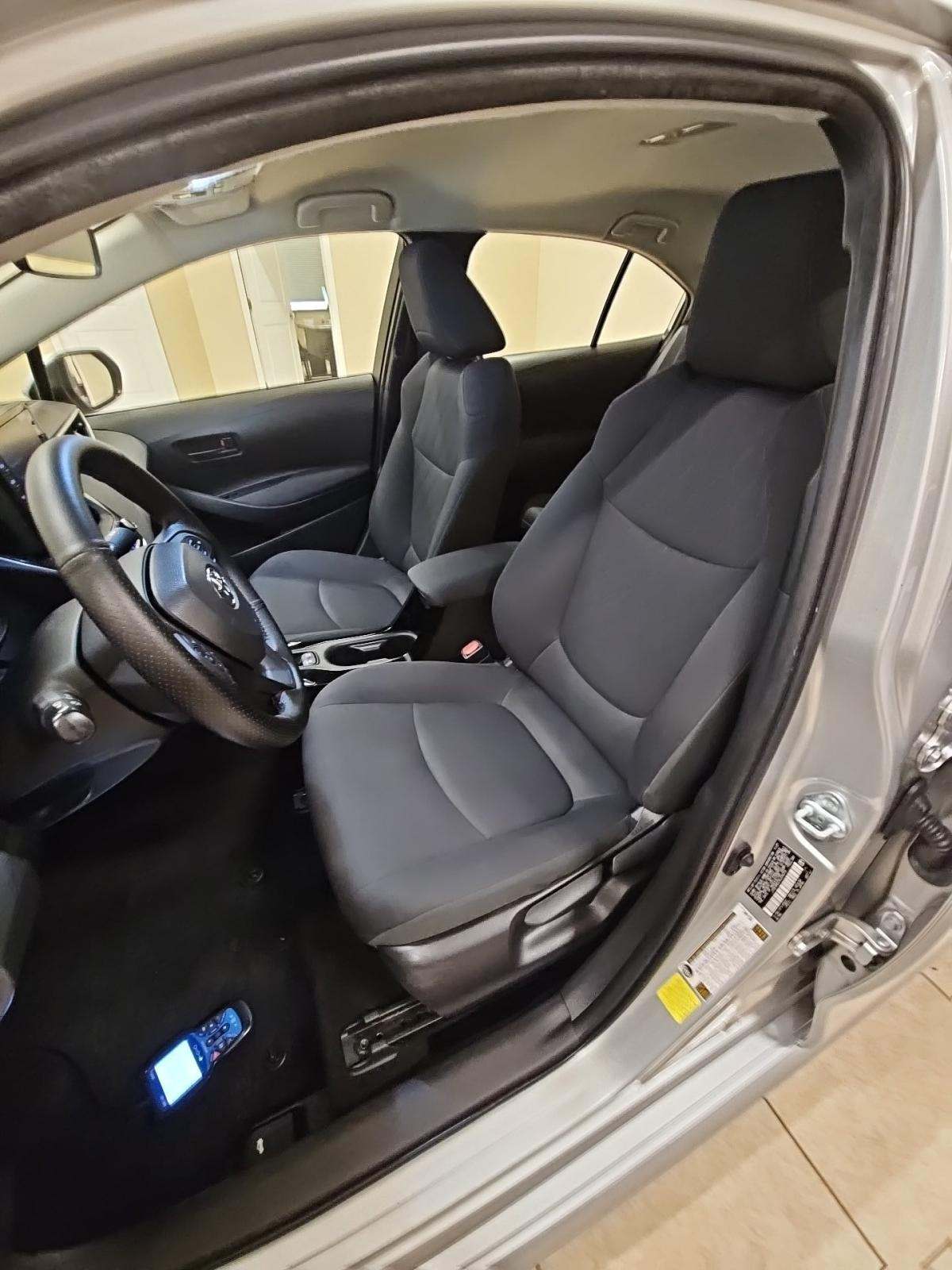 2022 Toyota Corolla Hybrid LE FWD