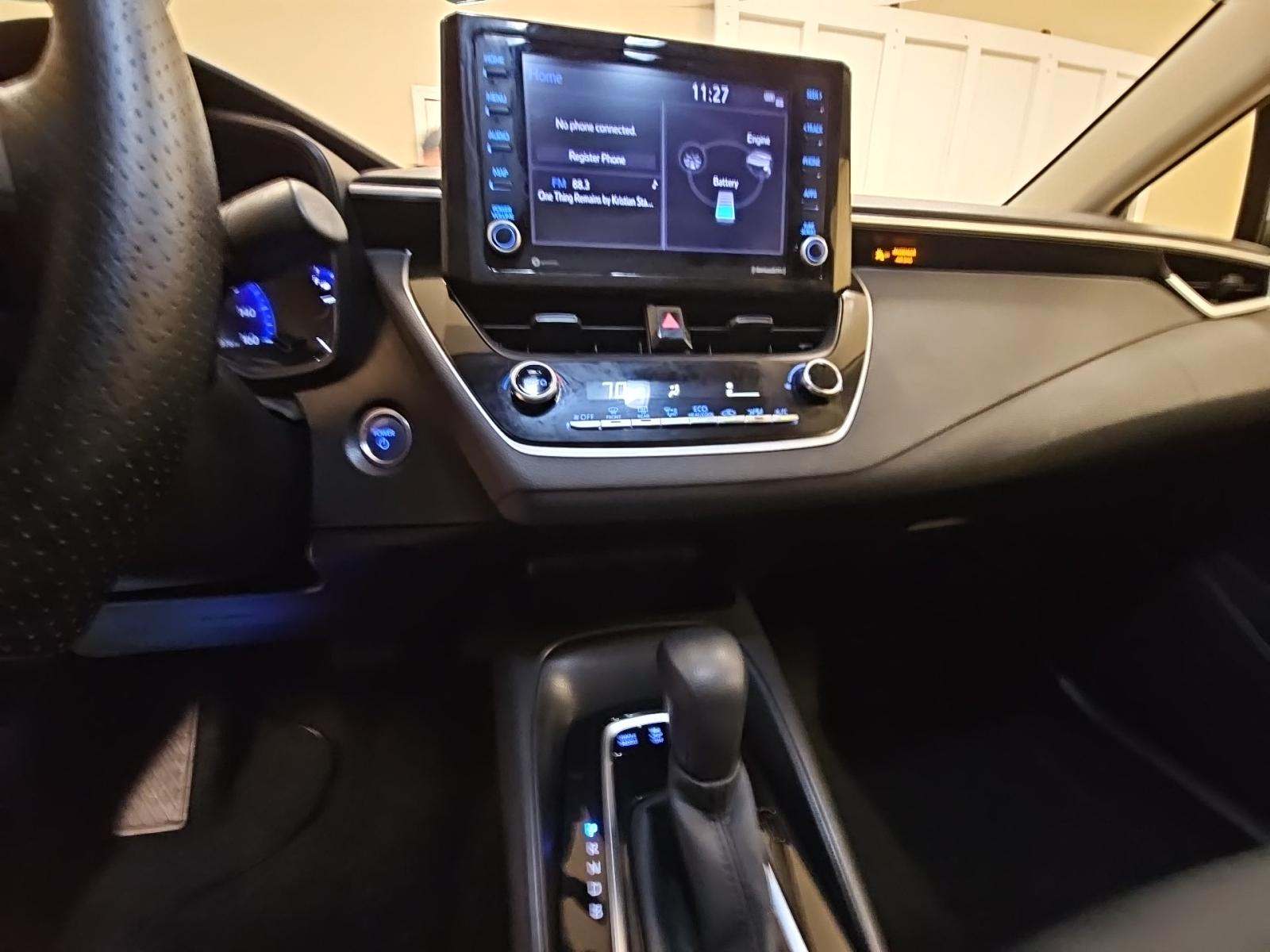 2022 Toyota Corolla Hybrid LE FWD