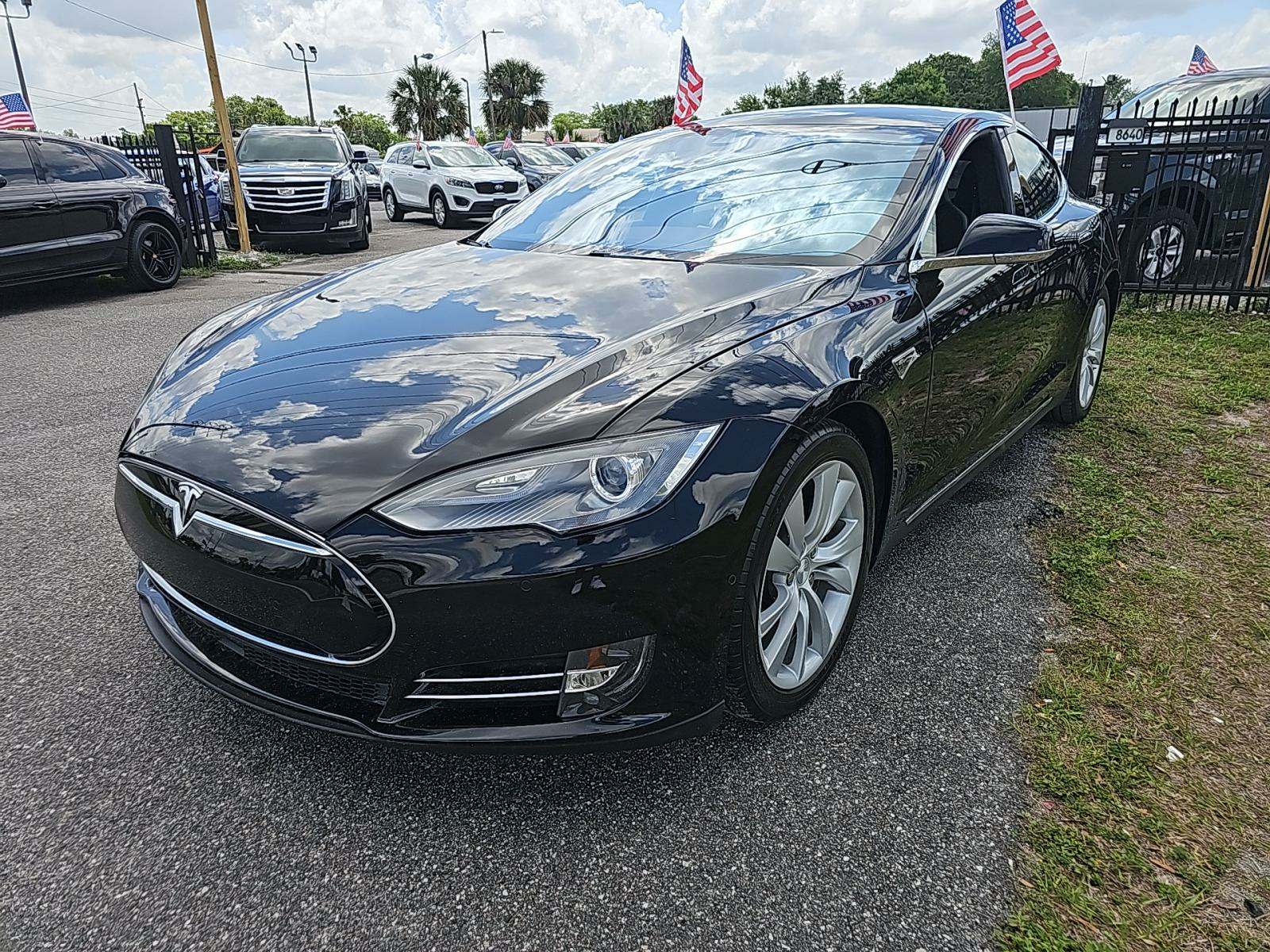 2015 Tesla Model S 60 RWD