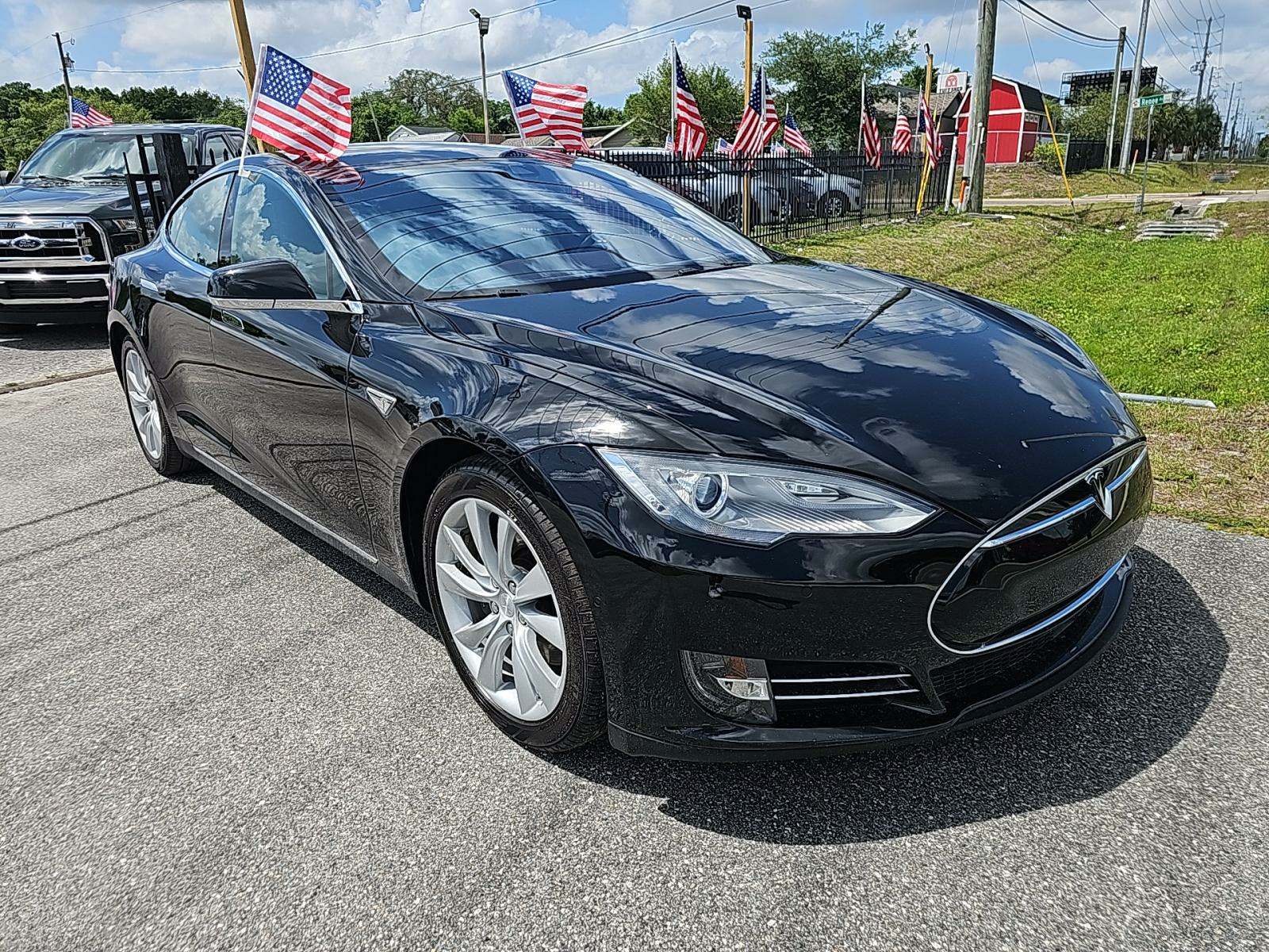 2015 Tesla Model S 60 RWD