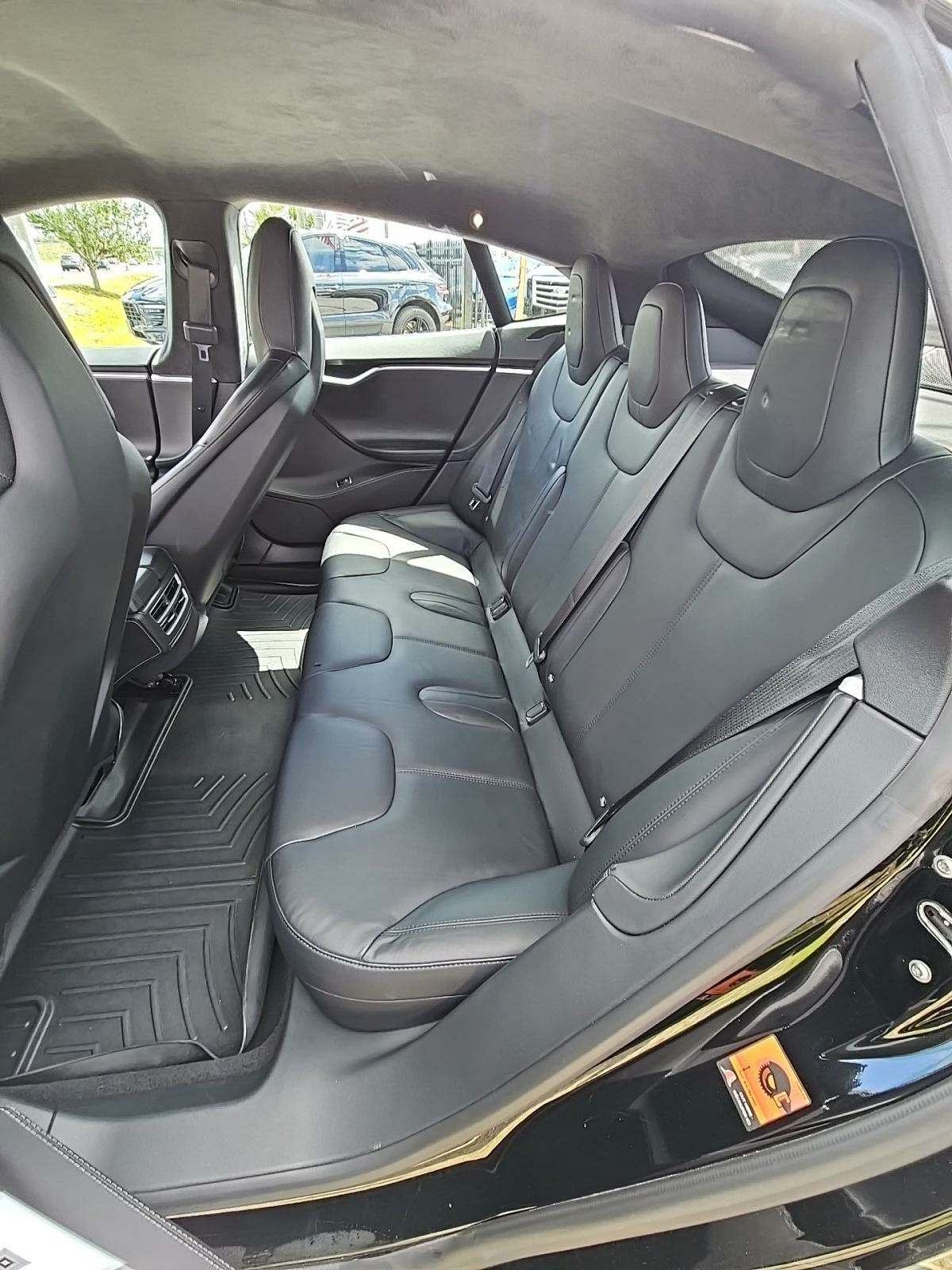 2015 Tesla Model S 60 RWD