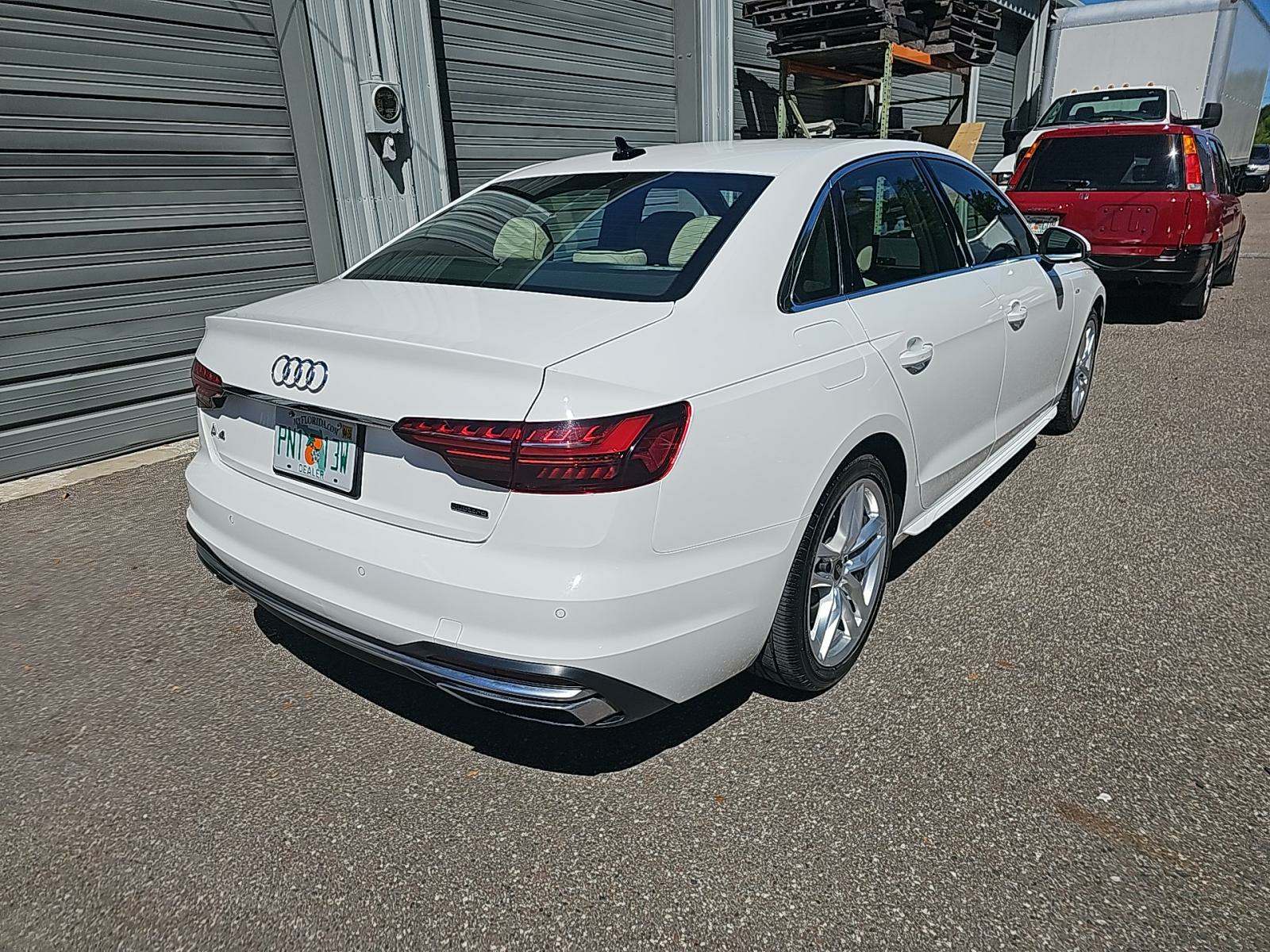 2023 Audi A4 Sedan Progressiv AWD