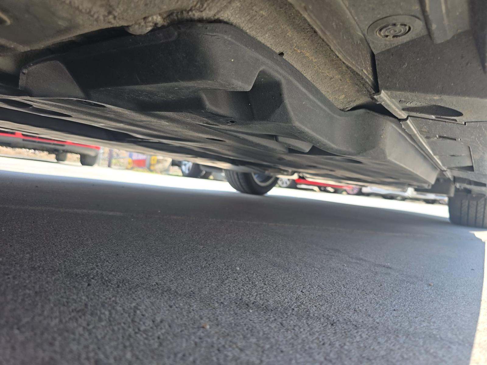 2025 Toyota Camry SE FWD