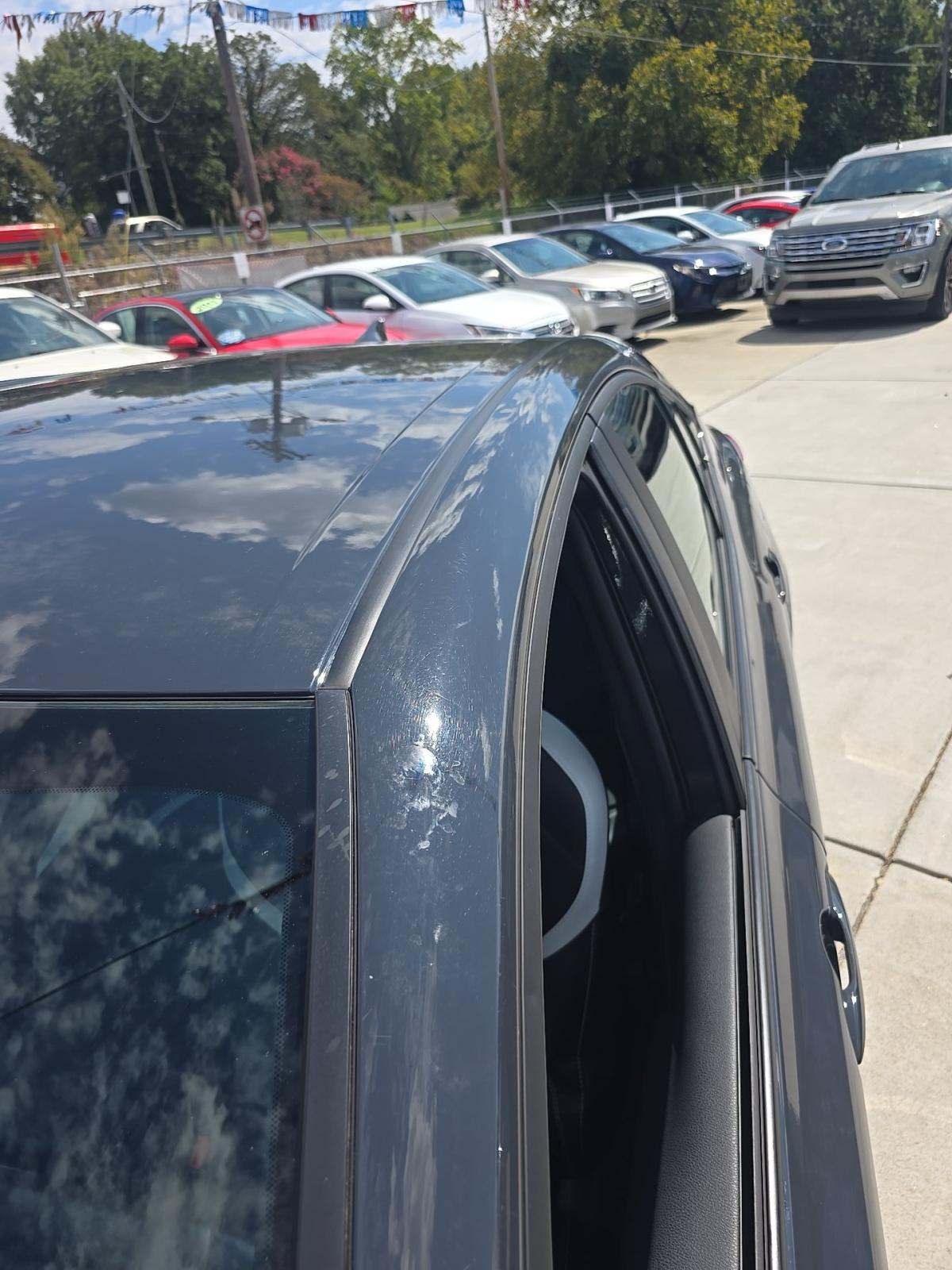 2025 Toyota Camry SE FWD