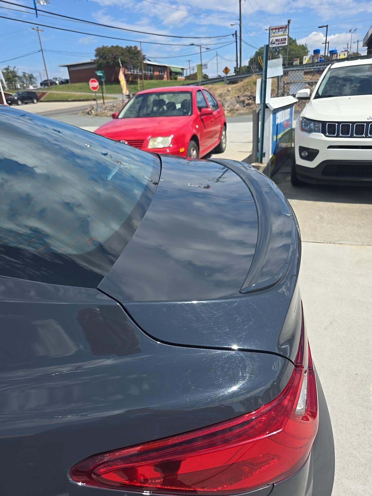 2025 Toyota Camry SE FWD