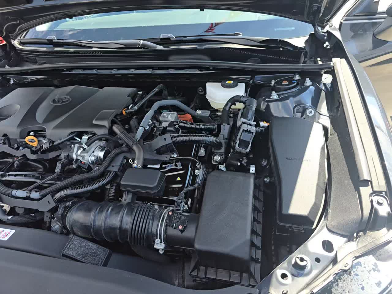 2025 Toyota Camry SE FWD