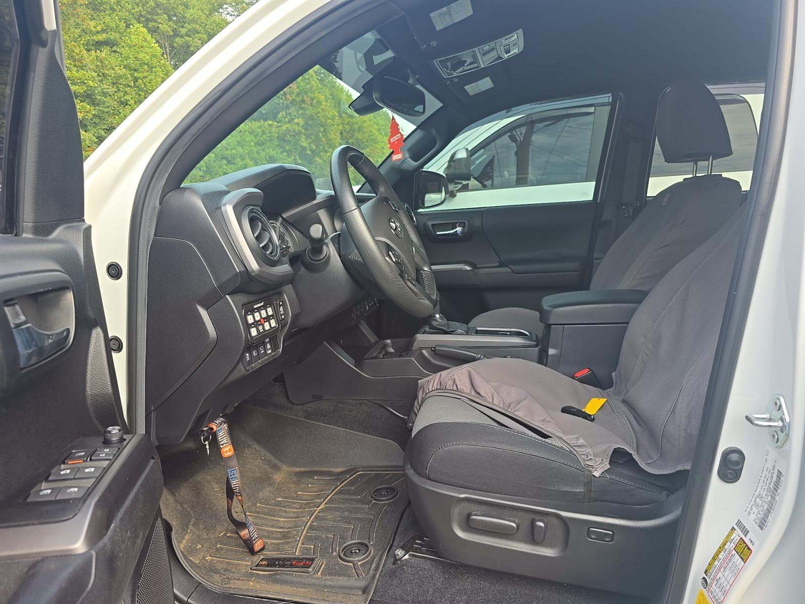 2023 Toyota Tacoma TRD Off-Road AWD