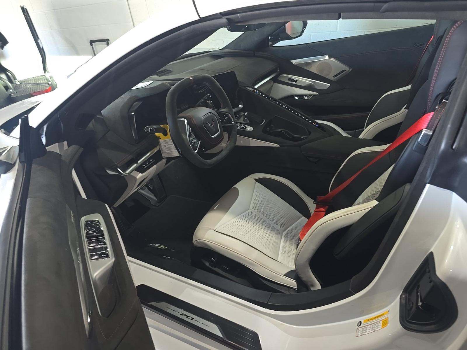 2023 Chevrolet Corvette Stingray RWD