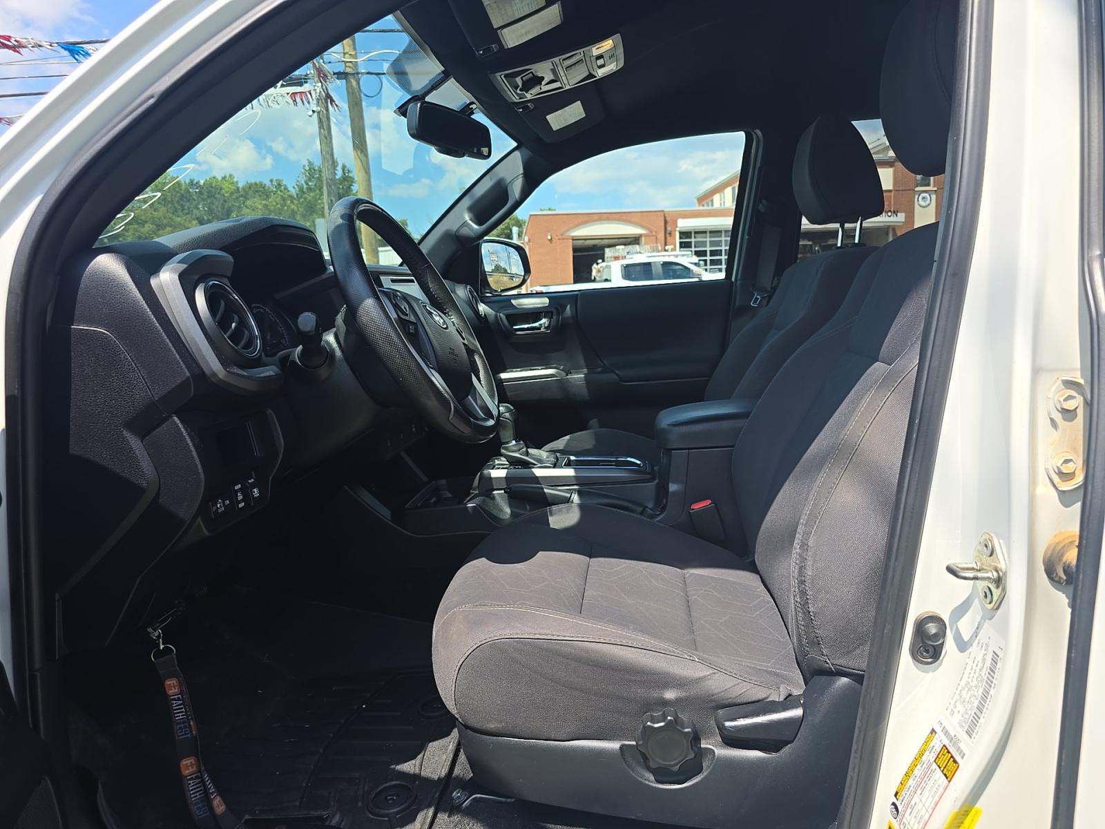 2017 Toyota Tacoma TRD Off-Road AWD