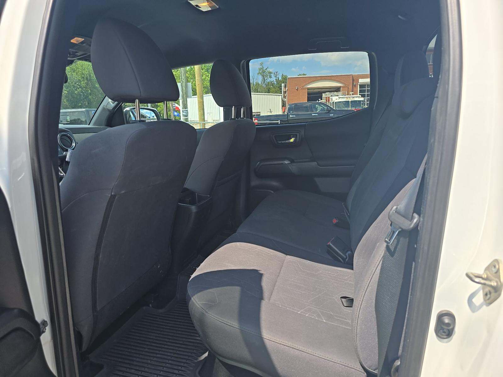 2017 Toyota Tacoma TRD Off-Road AWD