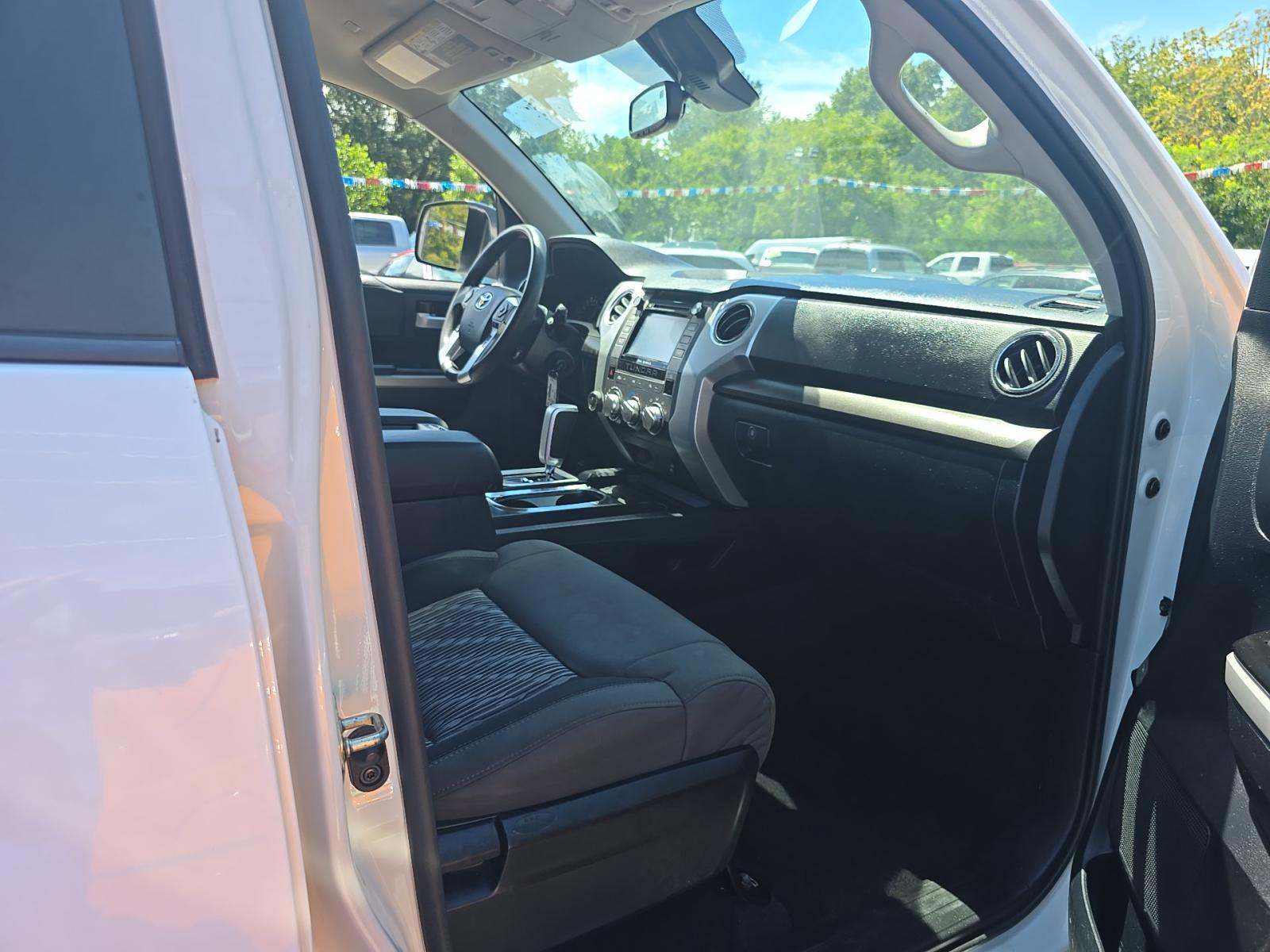 2019 Toyota Tundra SR5 AWD