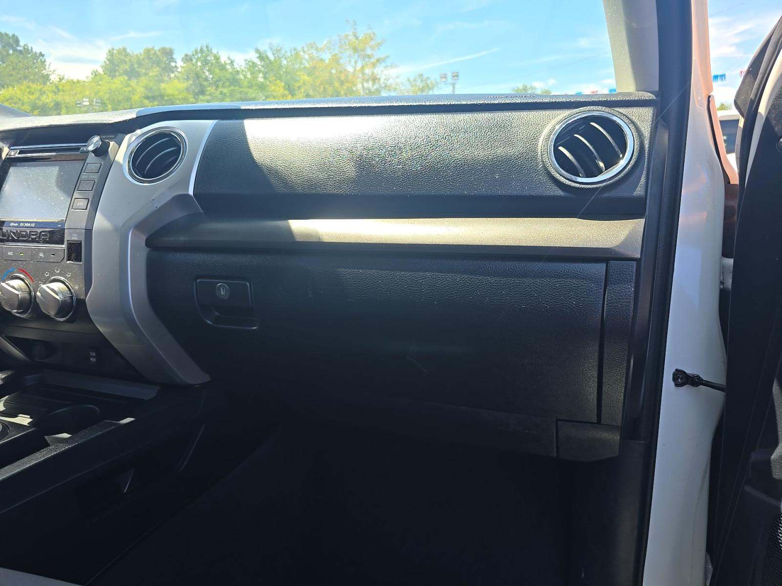 2019 Toyota Tundra SR5 AWD