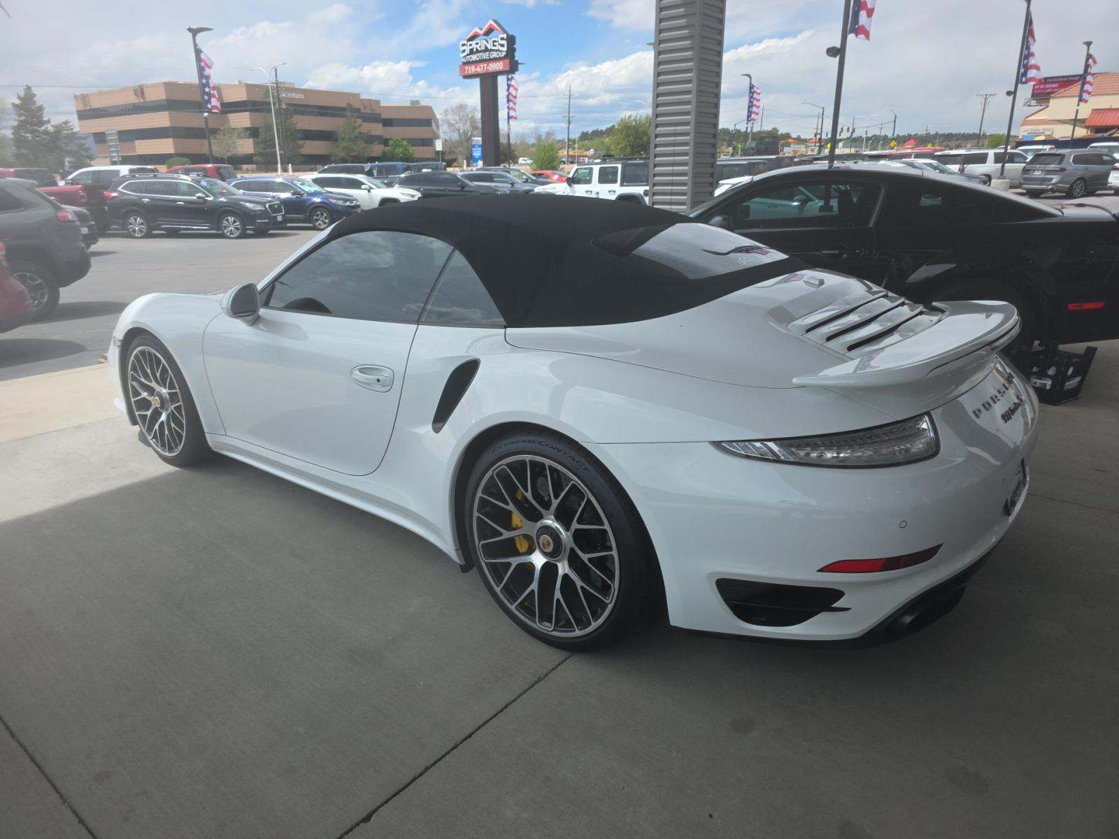 PORSCHE 911 - 2