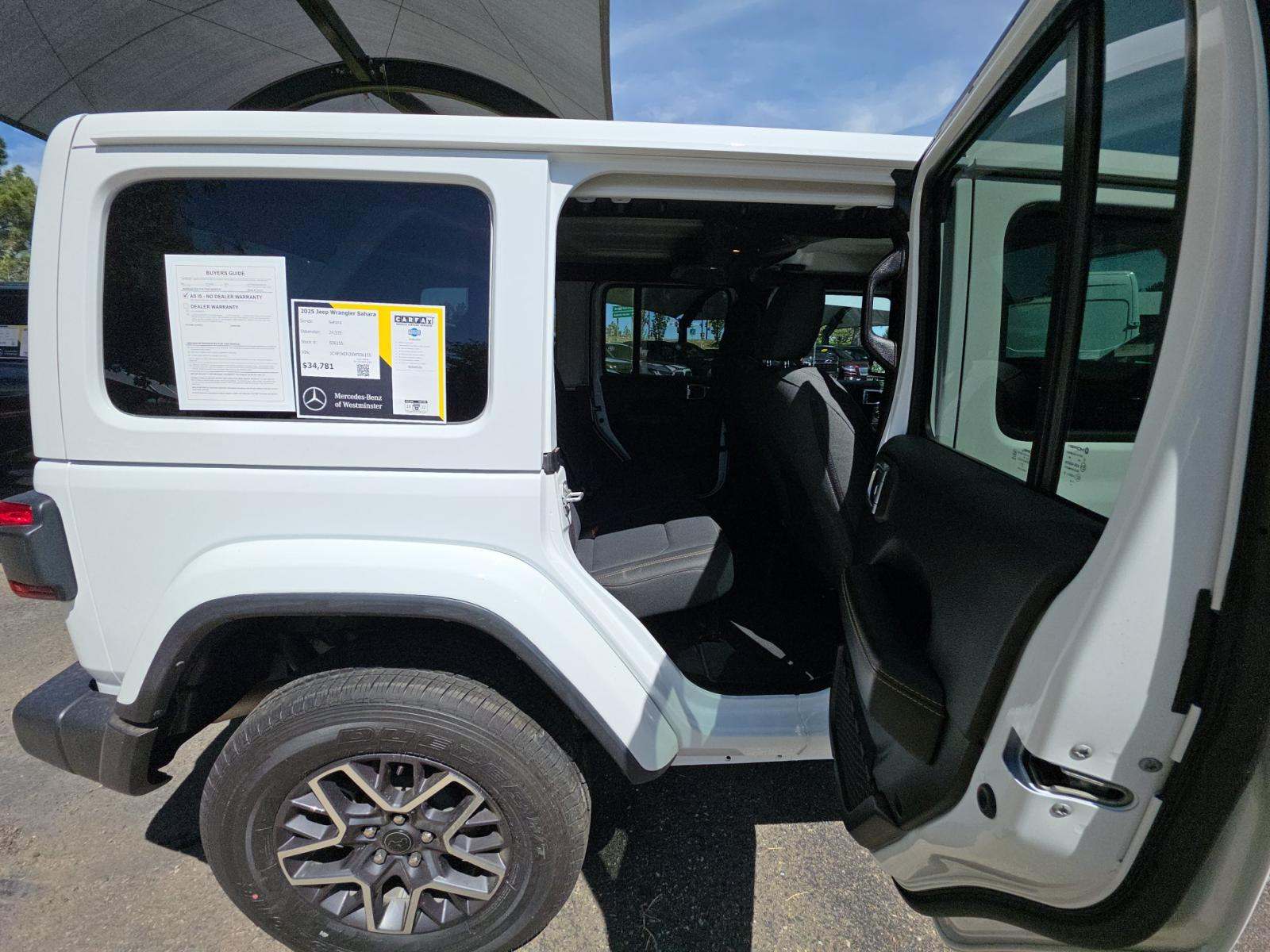 2025 Jeep Wrangler Sahara AWD