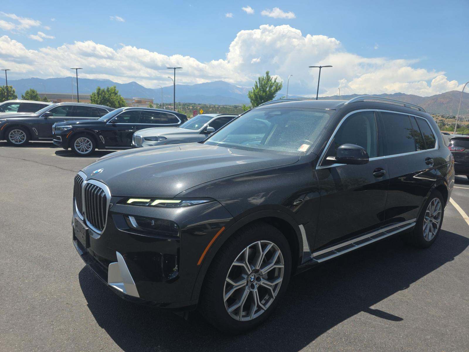 2025 BMW X7 xDrive40i AWD