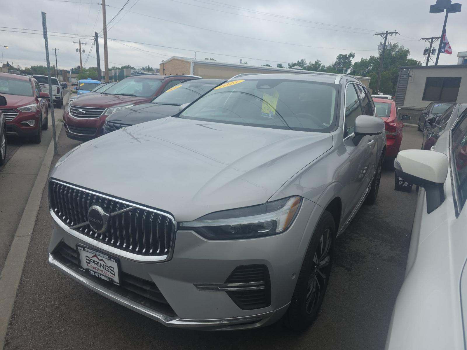 2023 Volvo XC60 B5 Plus AWD