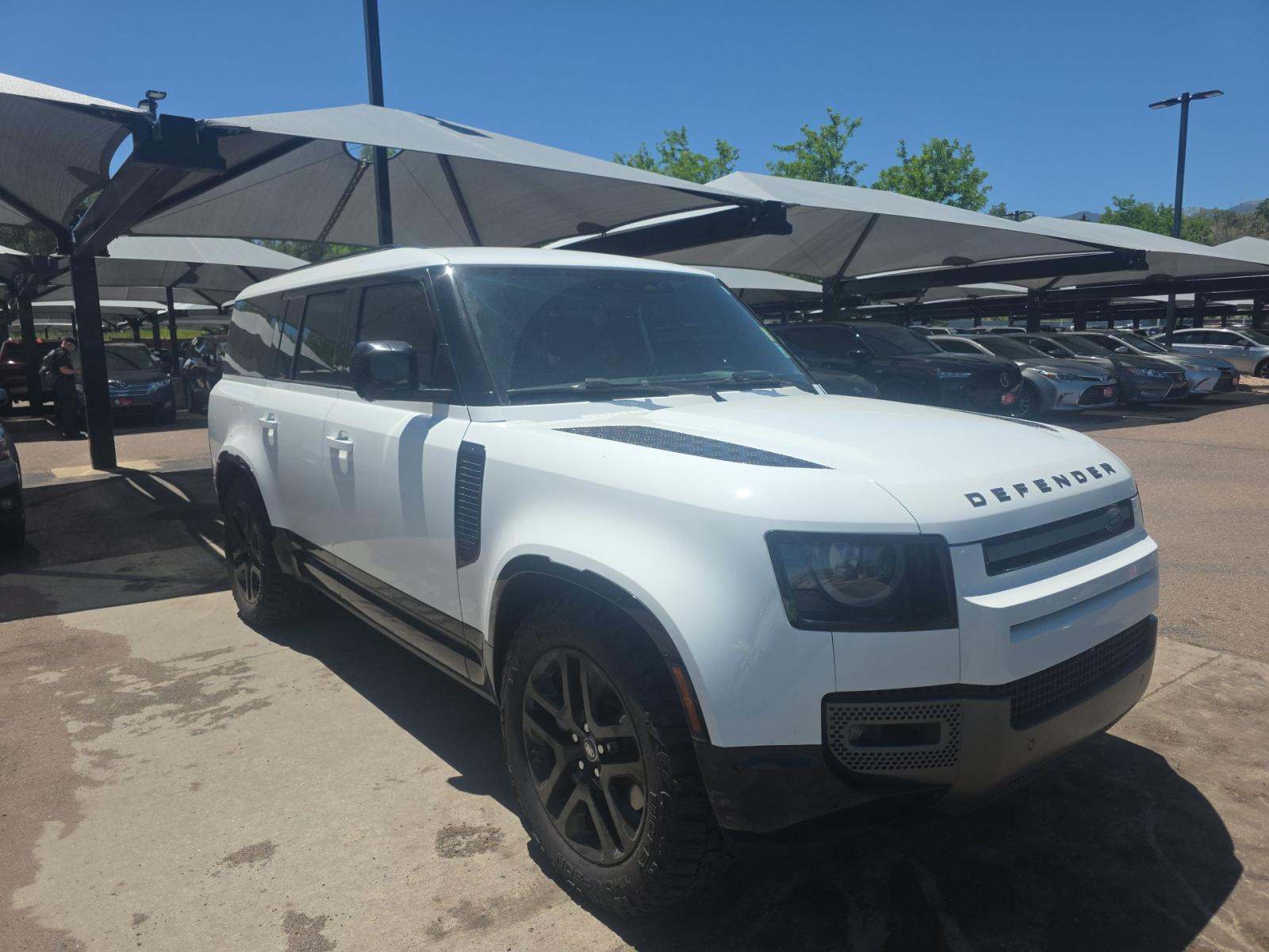 2024 Land Rover Defender 130 Outbound AWD