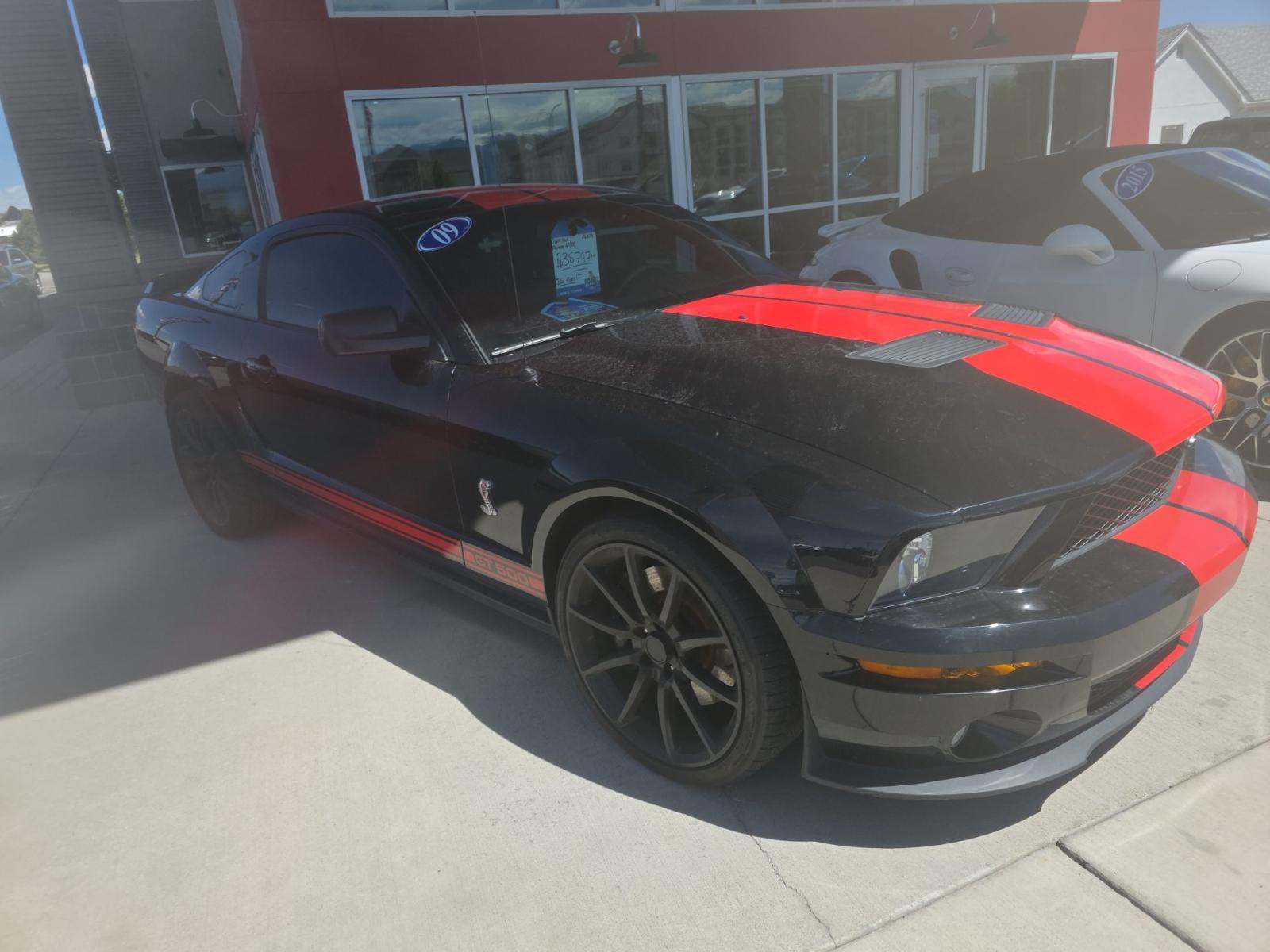 FORD MUSTANG - 4