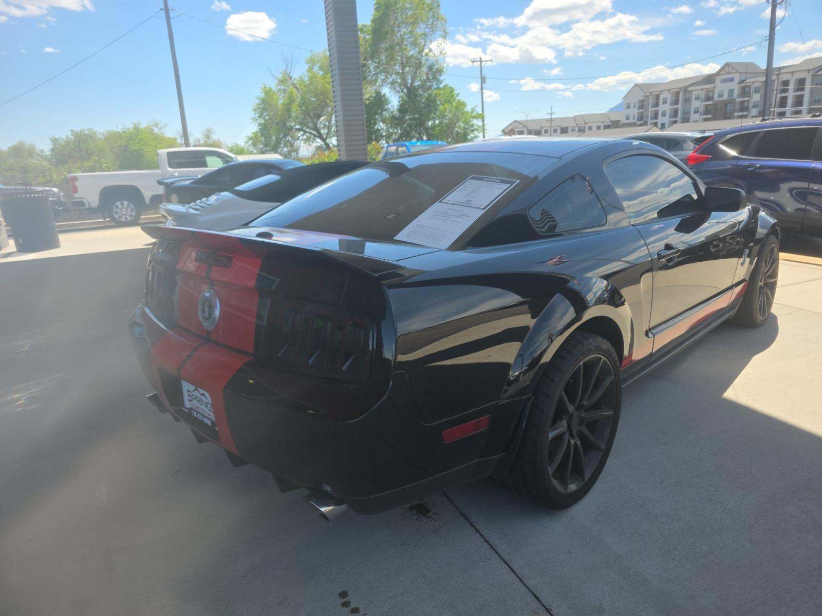 FORD MUSTANG - 3