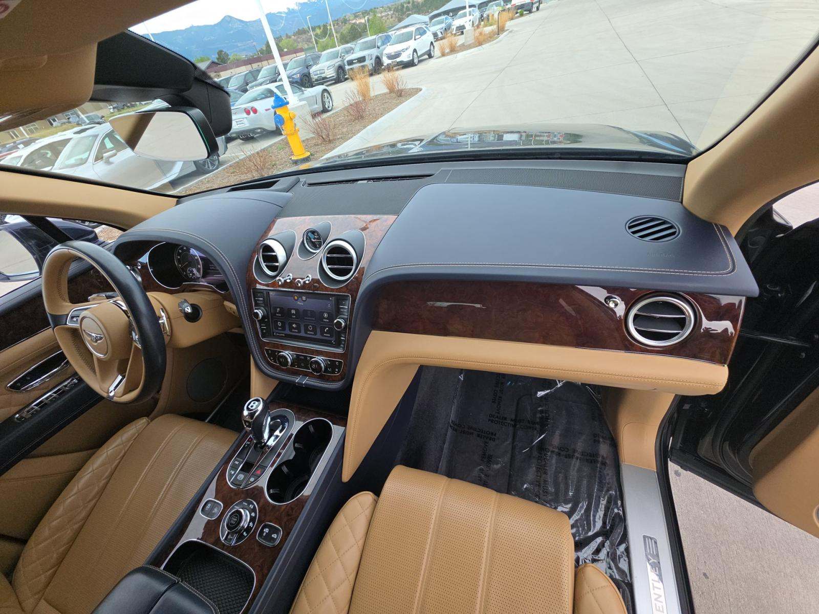 2018 Bentley Bentayga W12 Signature AWD