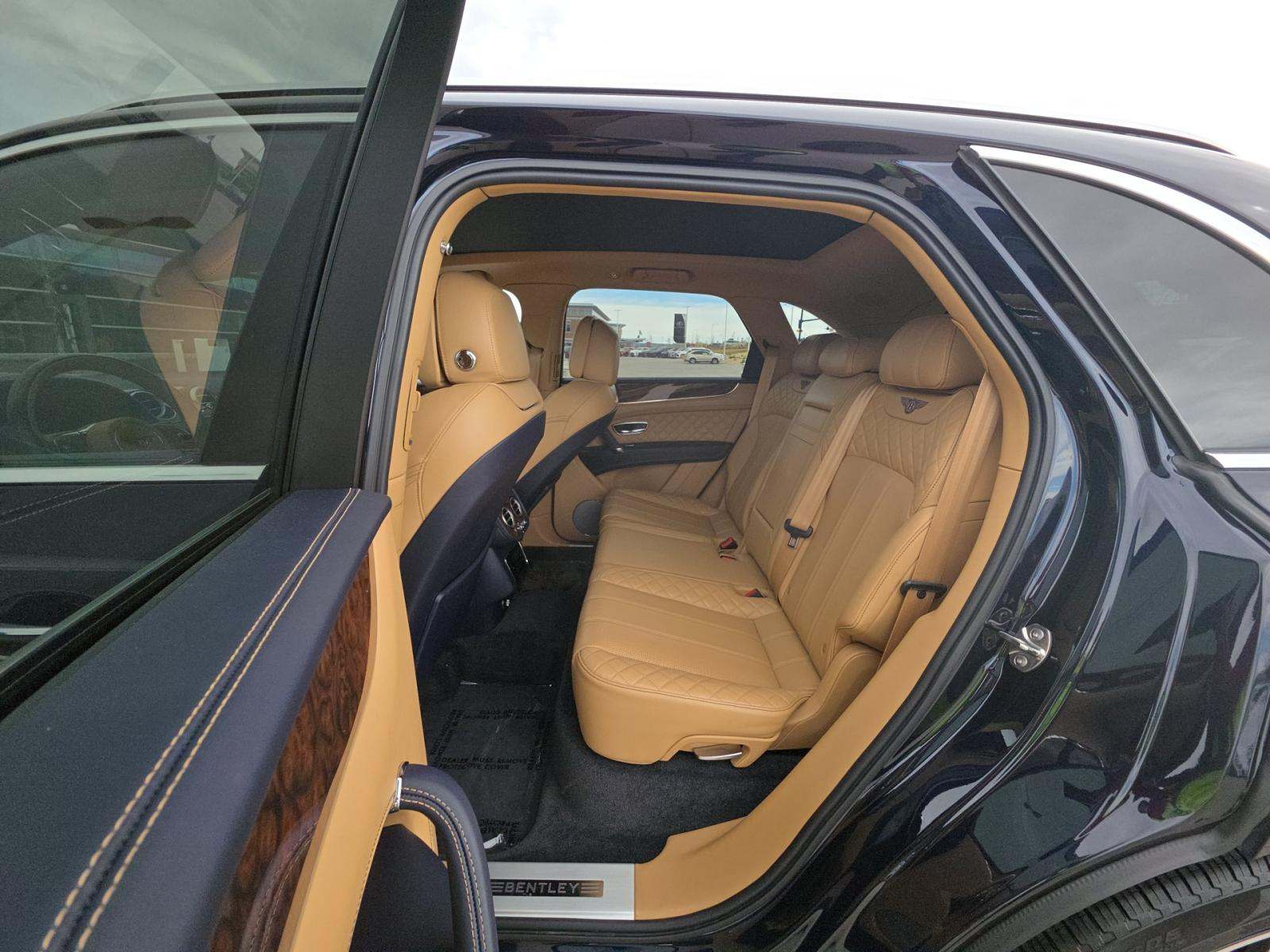 2018 Bentley Bentayga W12 Signature AWD